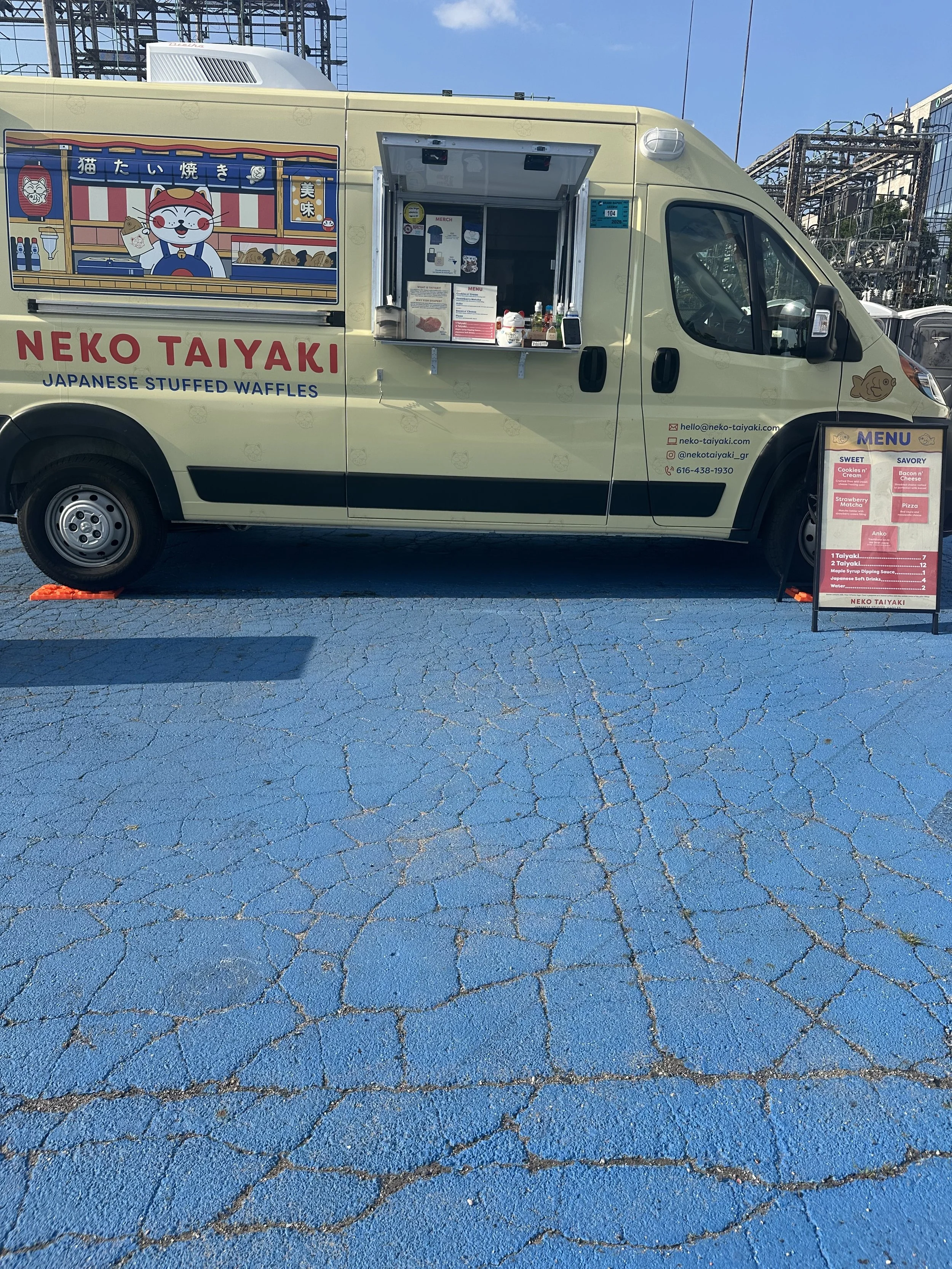 Food Truck Fridays at World of Winter