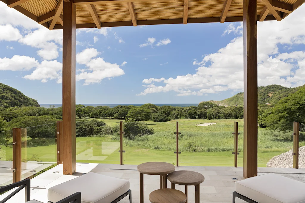 Antal_15_Master_Bed_Patio_View_CC.jpg