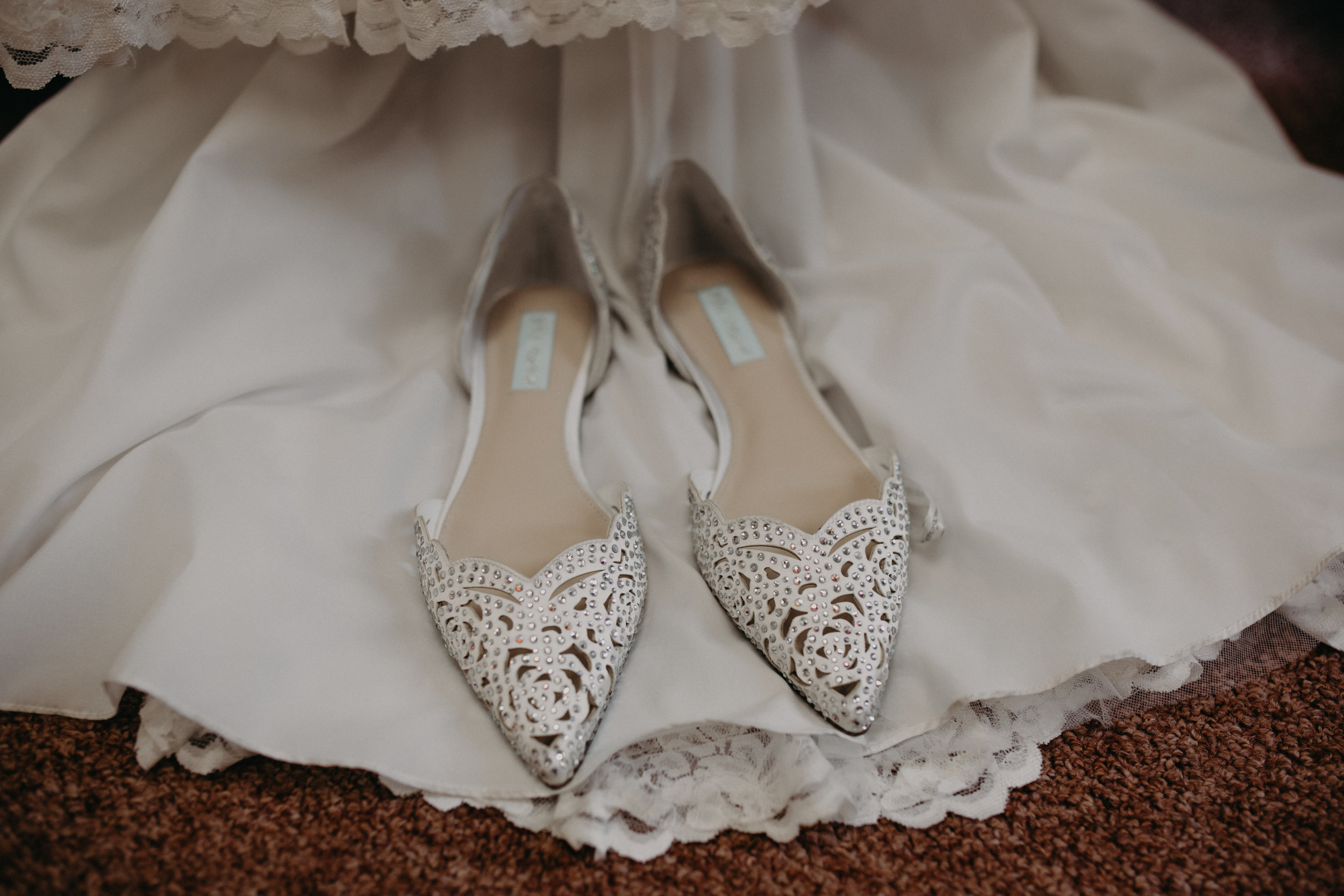  wedding flats for bride in Marshfield Wisconsin photographed by Andrea Wagner Photography 