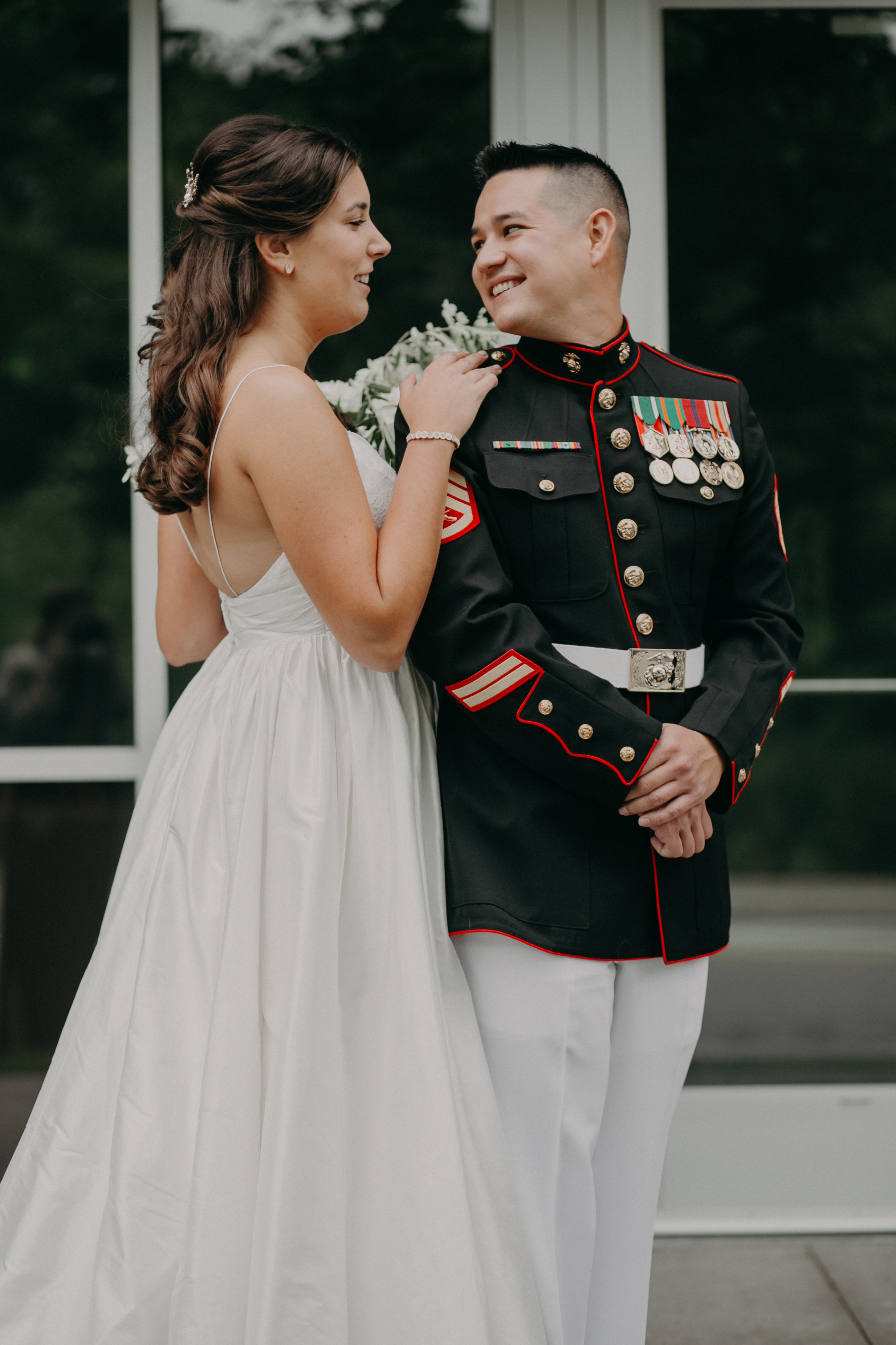  first look at Hotel Landing in Wayzata during lakeside wedding 