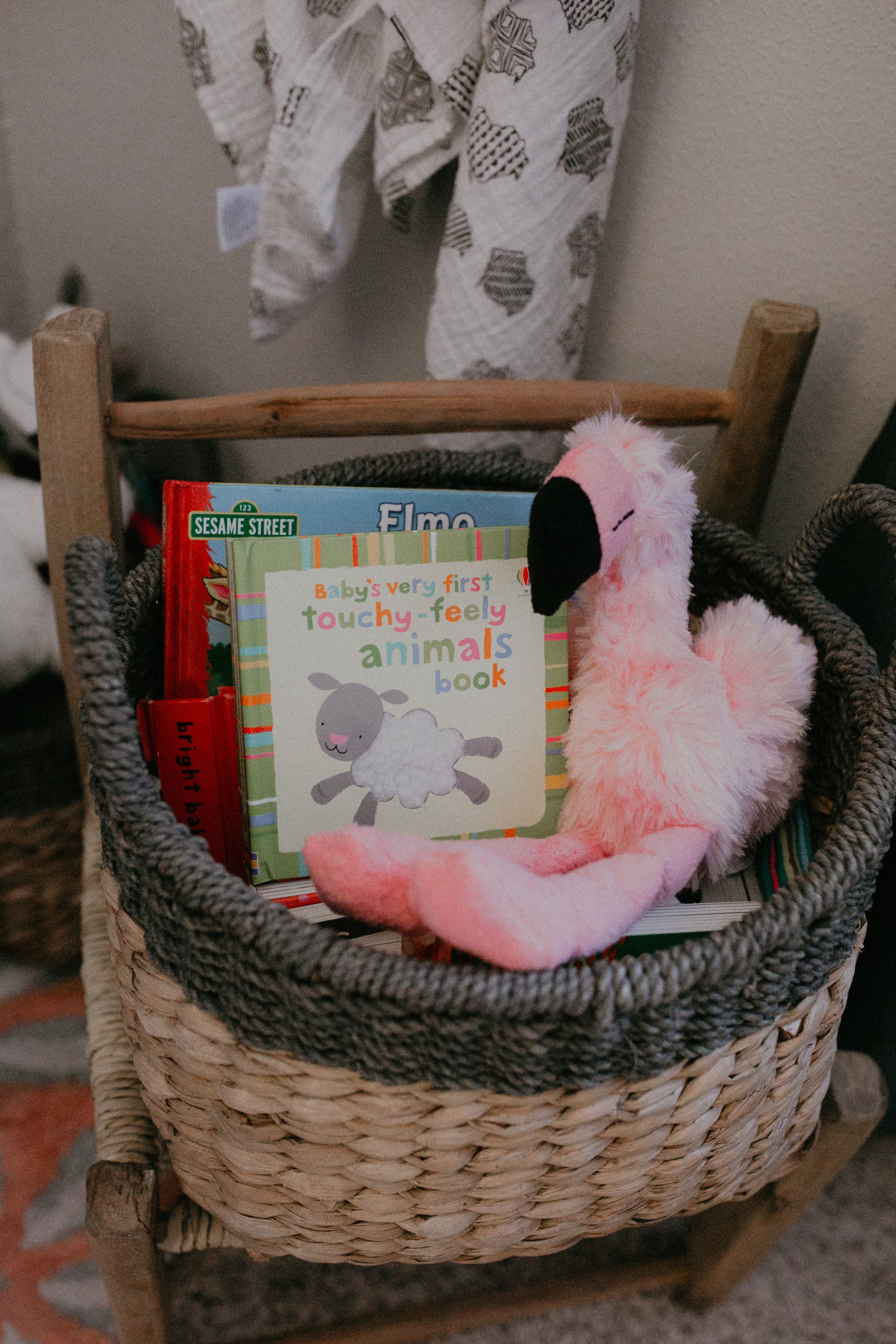 WenzelNewbornSession_Jan2019-20.jpg