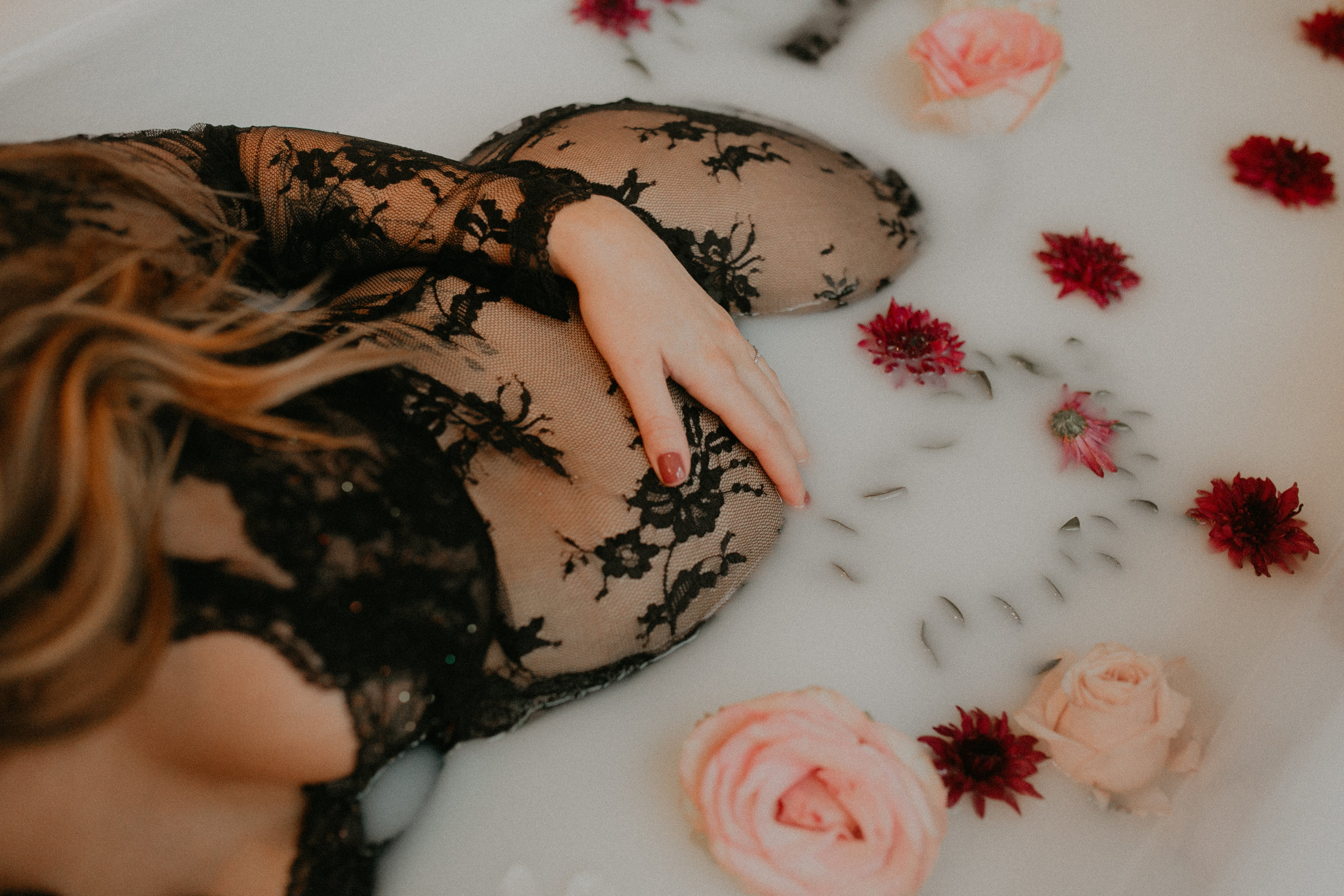 milk bath photographer in Western Wisconsin