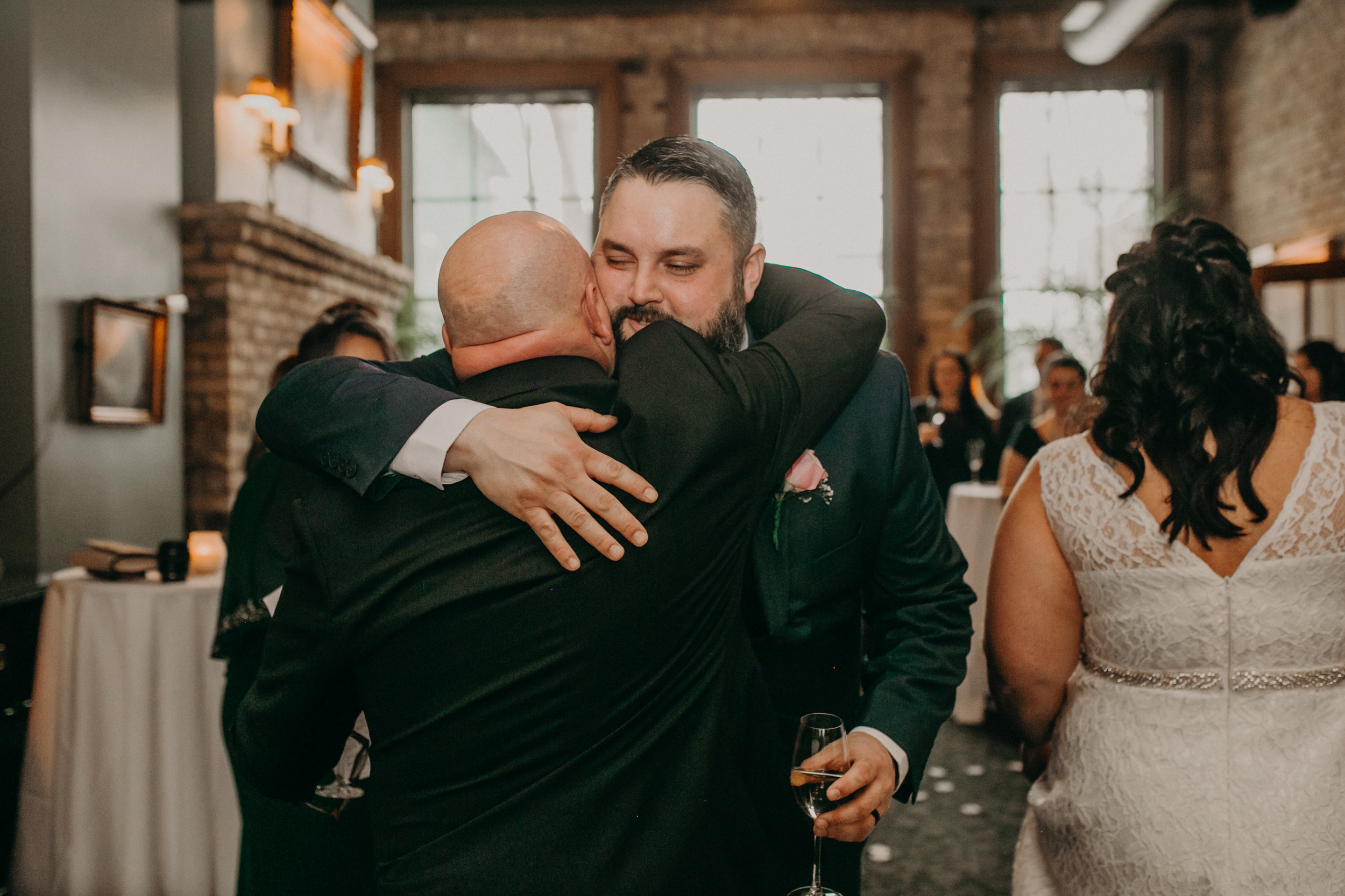 Intimate_Wedding_St_Paul_MN_WA_Frost_Sweeneys_Andrea_Wagner_Photography (66 of 99).jpg