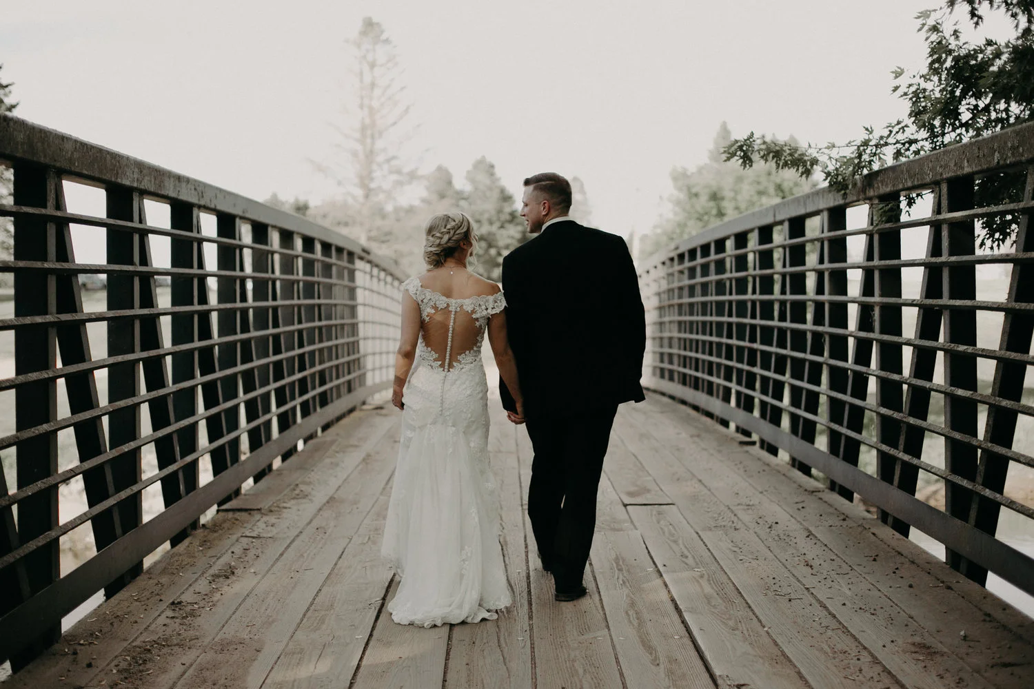 RiverEdge_Golf_Course_Wedding_Photographer_Marshfield_WI.jpg