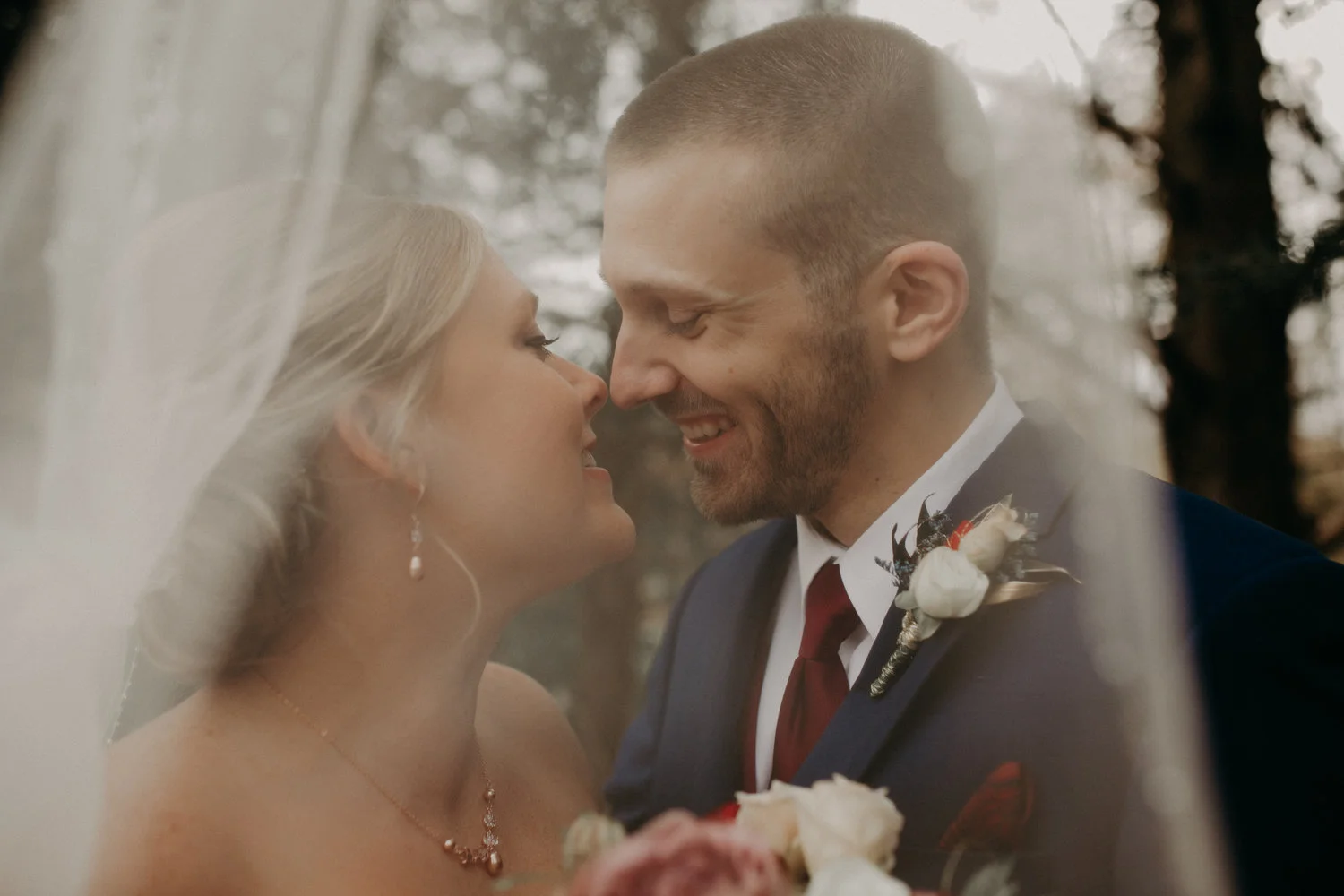River_Falls_WI_Wedding_Photographer_Andrea_Wagner.jpg