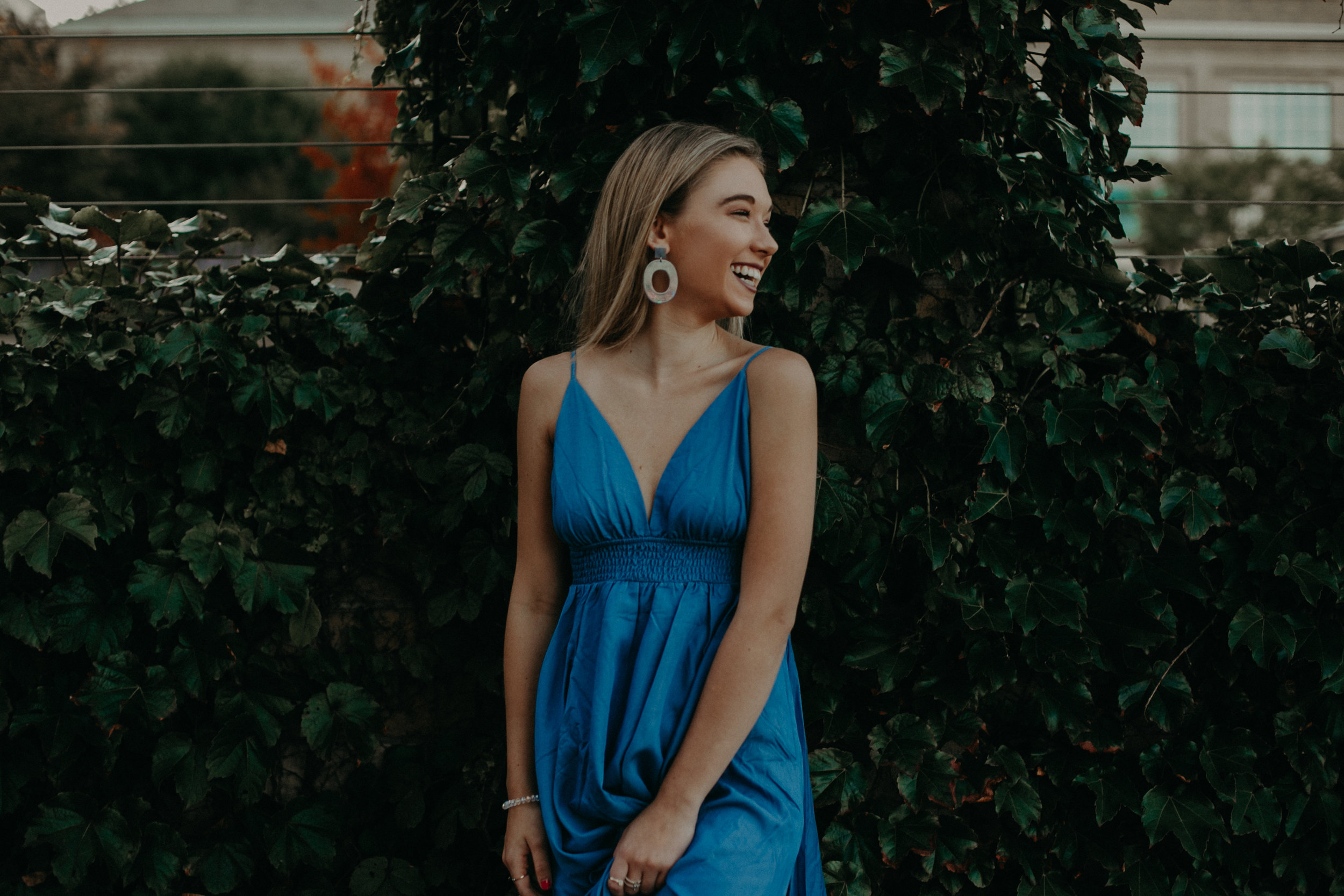 Mill City Ruins senior photoshoot