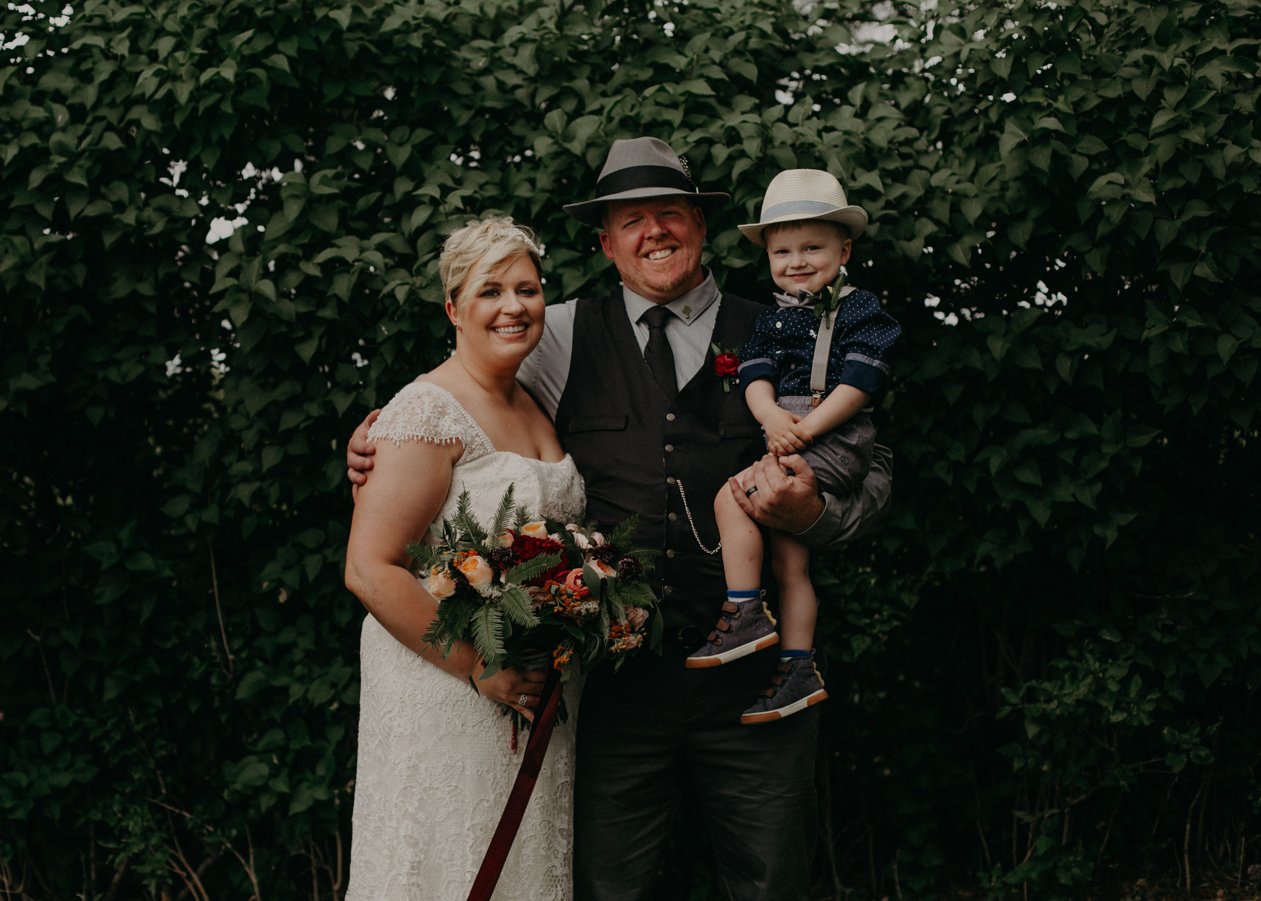 Ellsworth_WI_Barn_Jean_Acres_Wedding_AWP (44 of 57).jpg
