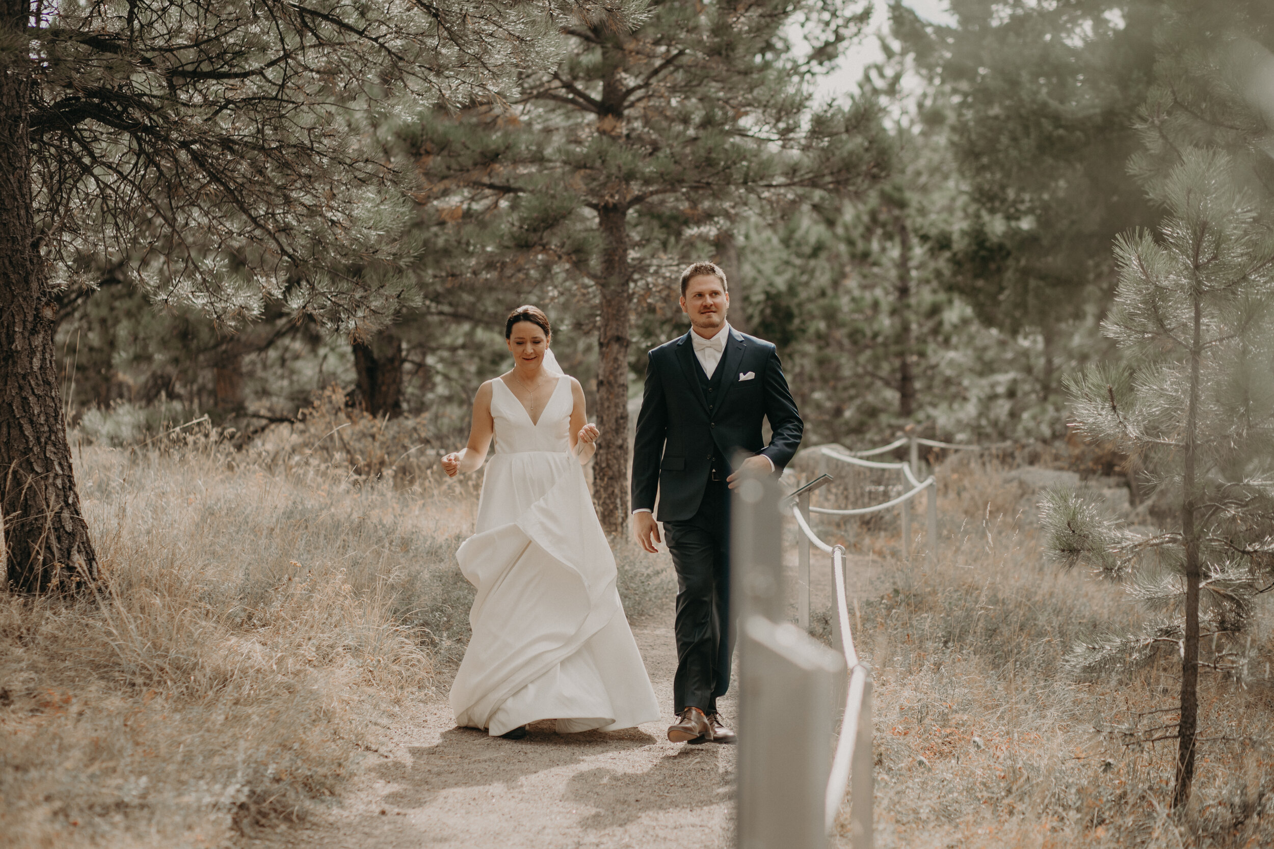  Andrea Wagner Photography captures an elopement on Flagstaff Mountain 