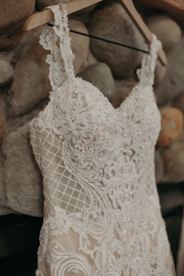 Hancock_Stichert_Wedding_Pine_Lake_Waupaca_024.jpg
