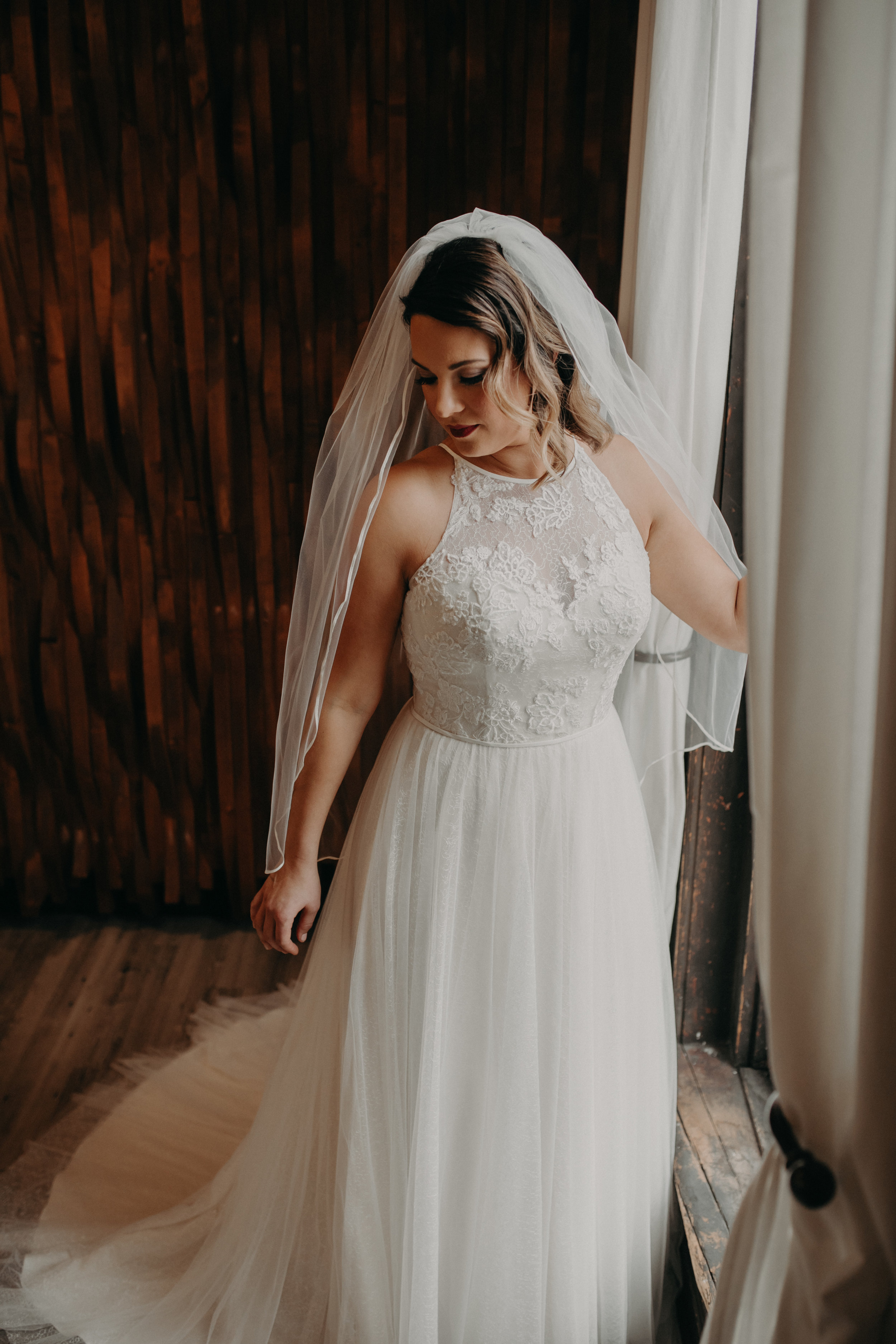 Andrea Wagner Photography captures bridal portraits in Stillwater MN at The Loft at Studio J