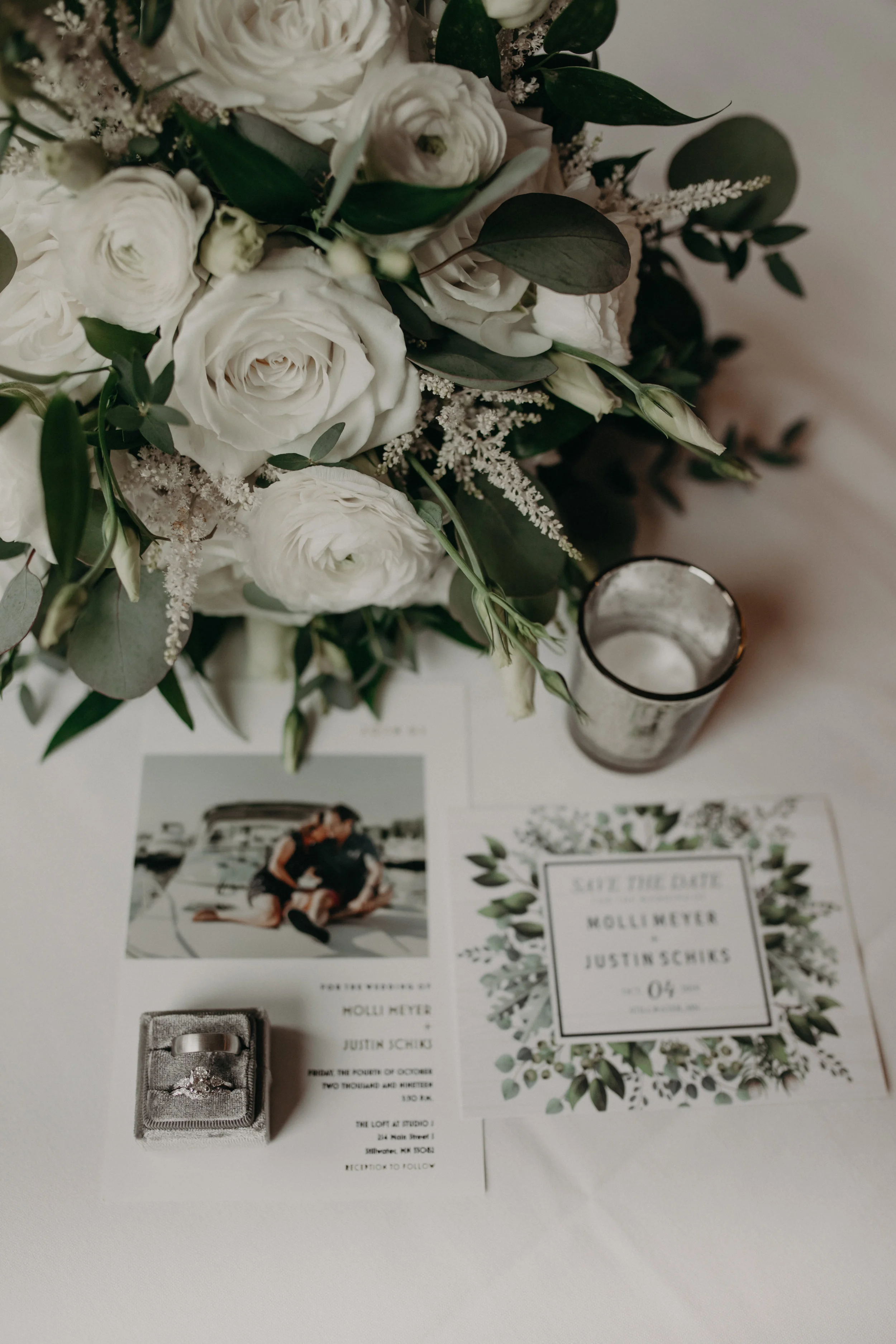 Lakeside Floral and Wedding Day Diamonds team up for Stillwater MN wedding details