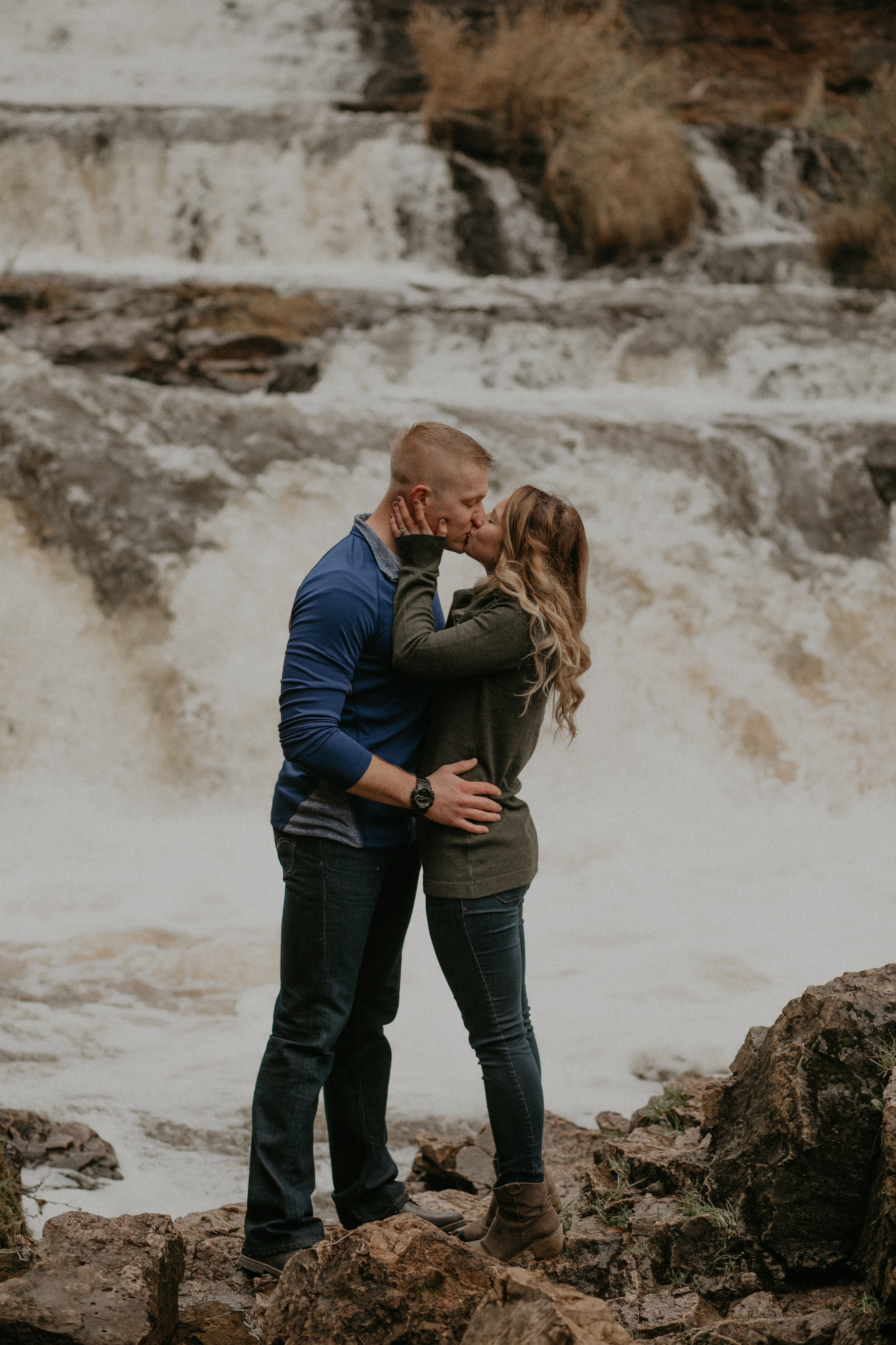  Willow River State Park Engagement Session. Hudson, Wisconsin. Fall Engagement Session. Couple Photos. Adventurous Couple. Adventurous Engagement Session. Wedding Photographer. Engagement Photographer. 