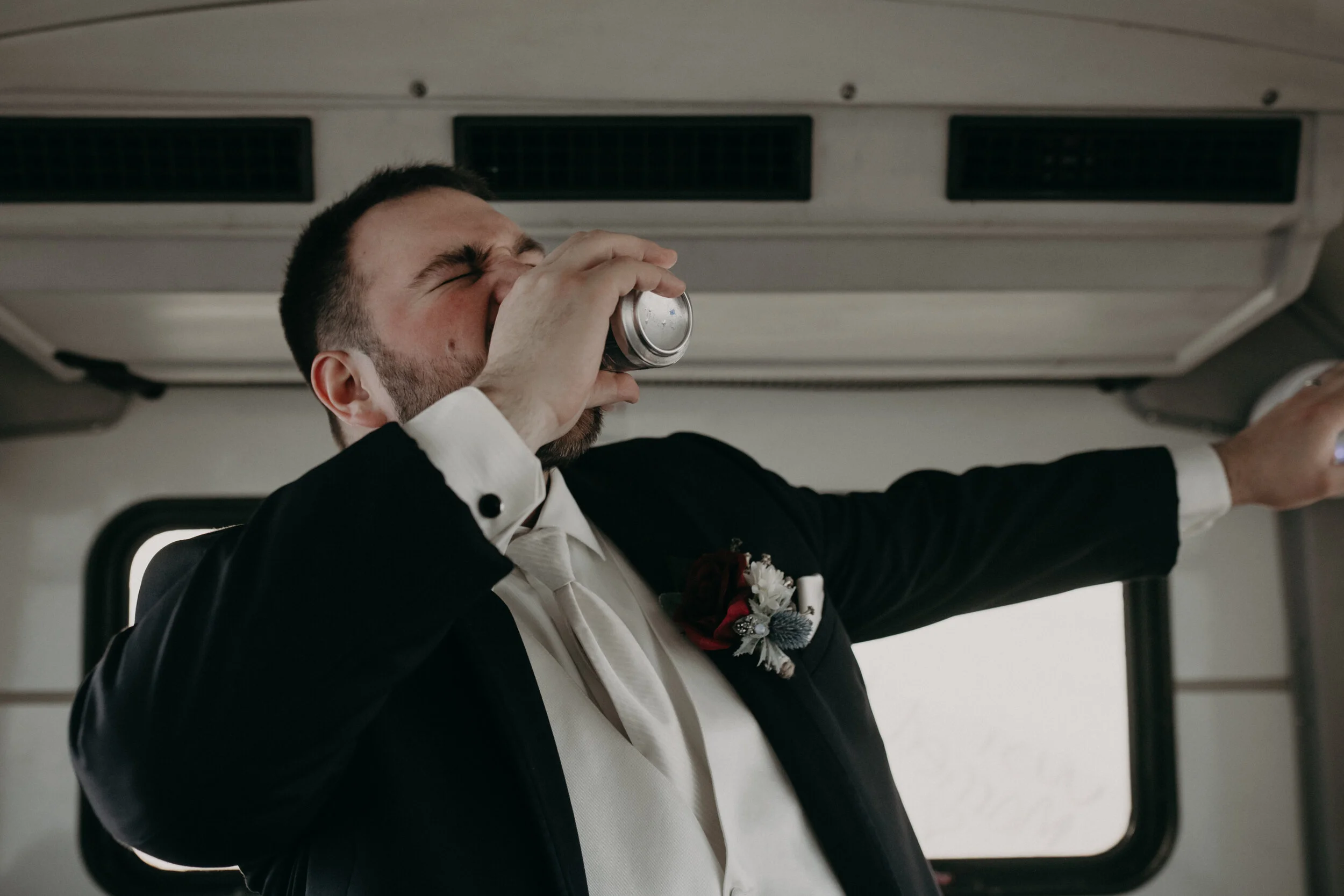 Andrea Wanger Photography cozy winter Wisconsin wedding. Perfect Wisconsin wedding in February. Elegant winter wedding. Post ceremony party bus.