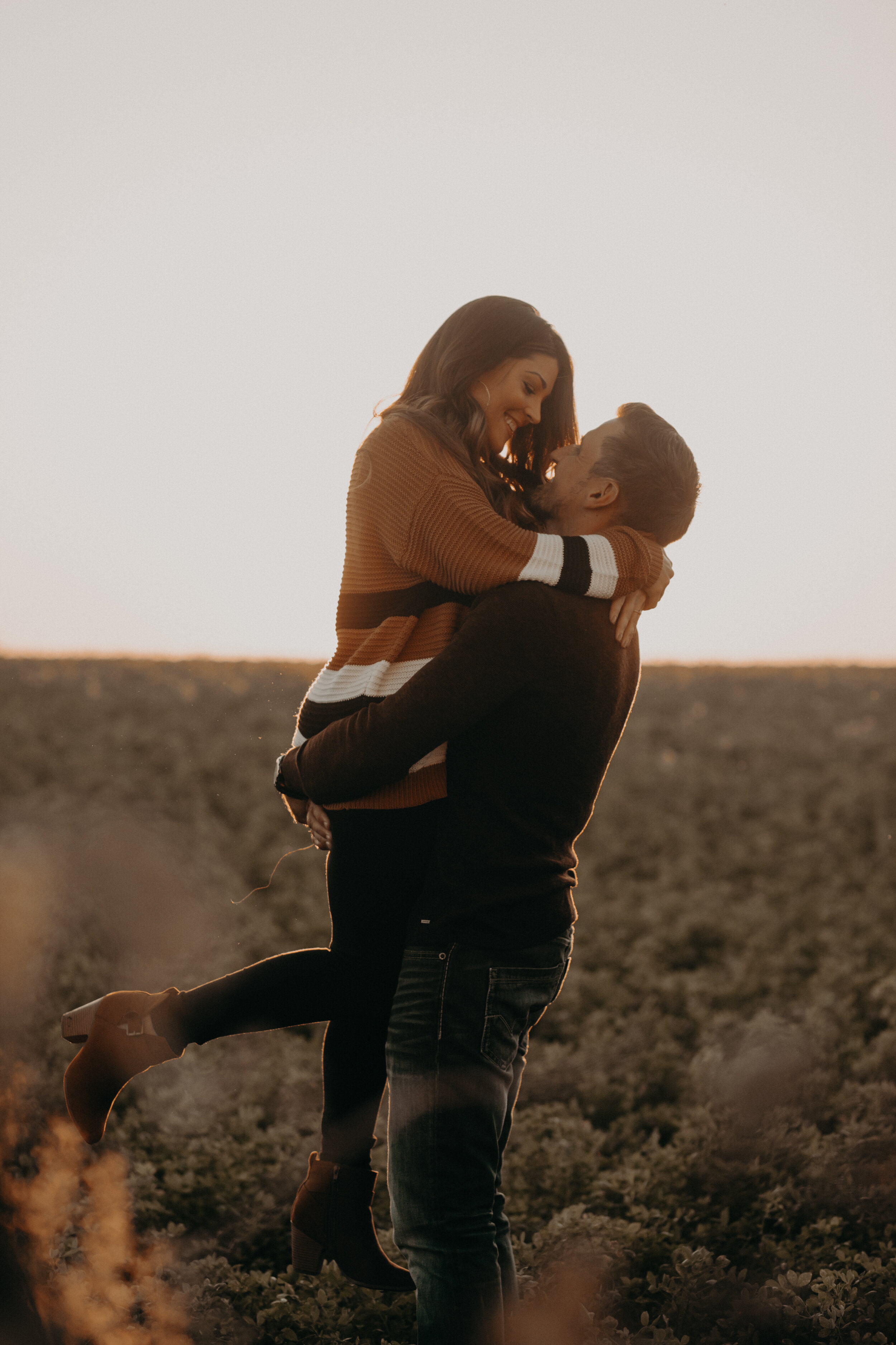  Wisconsin Engagement Session. York, Wisconsin Engagement Session. Autumn Engagement Session. Corn Field Engagement Session. Engagement Session Outfit Inspiration. Minnesota Portrait Photographer. Wisconsin Portrait Photographer. 