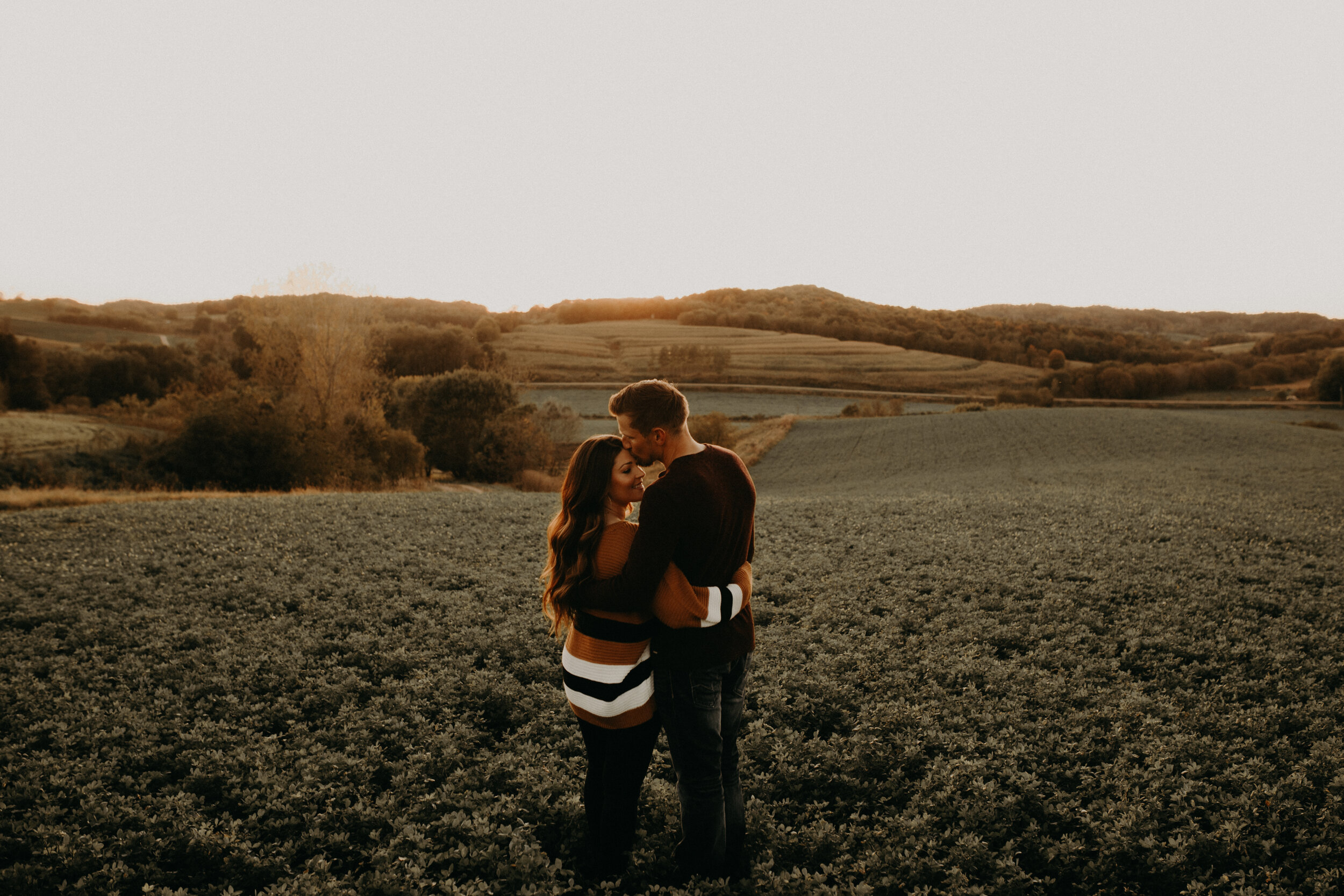  Wisconsin Engagement Session. York, Wisconsin Engagement Session. Autumn Engagement Session. Corn Field Engagement Session. Engagement Session Outfit Inspiration. Minnesota Portrait Photographer. Wisconsin Portrait Photographer. 