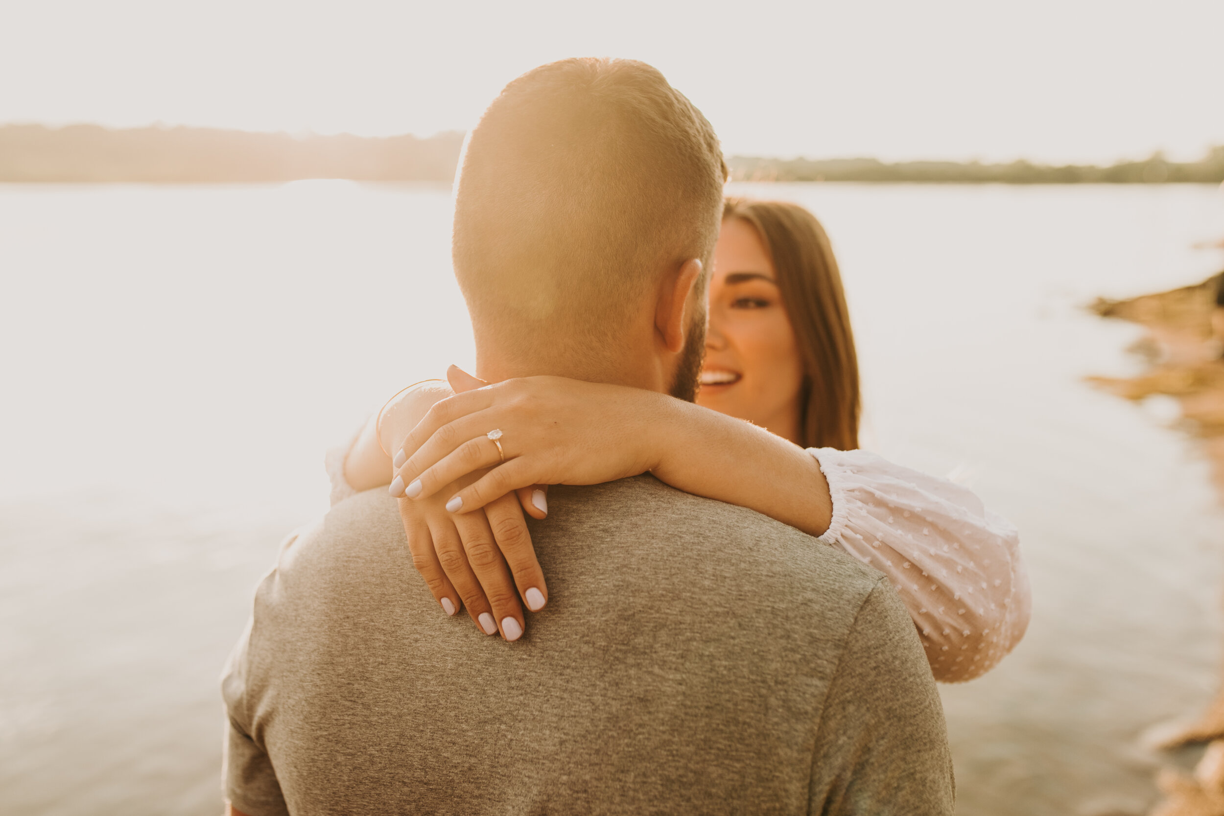  Hudson WI engagement session. St Croix River engagement session. Sunset engagement session. Sunset engagement session on the river. Western Wisconsin engagement photographer. Wisconsin wedding photographer. Dreamy golden sunset engagement session. W