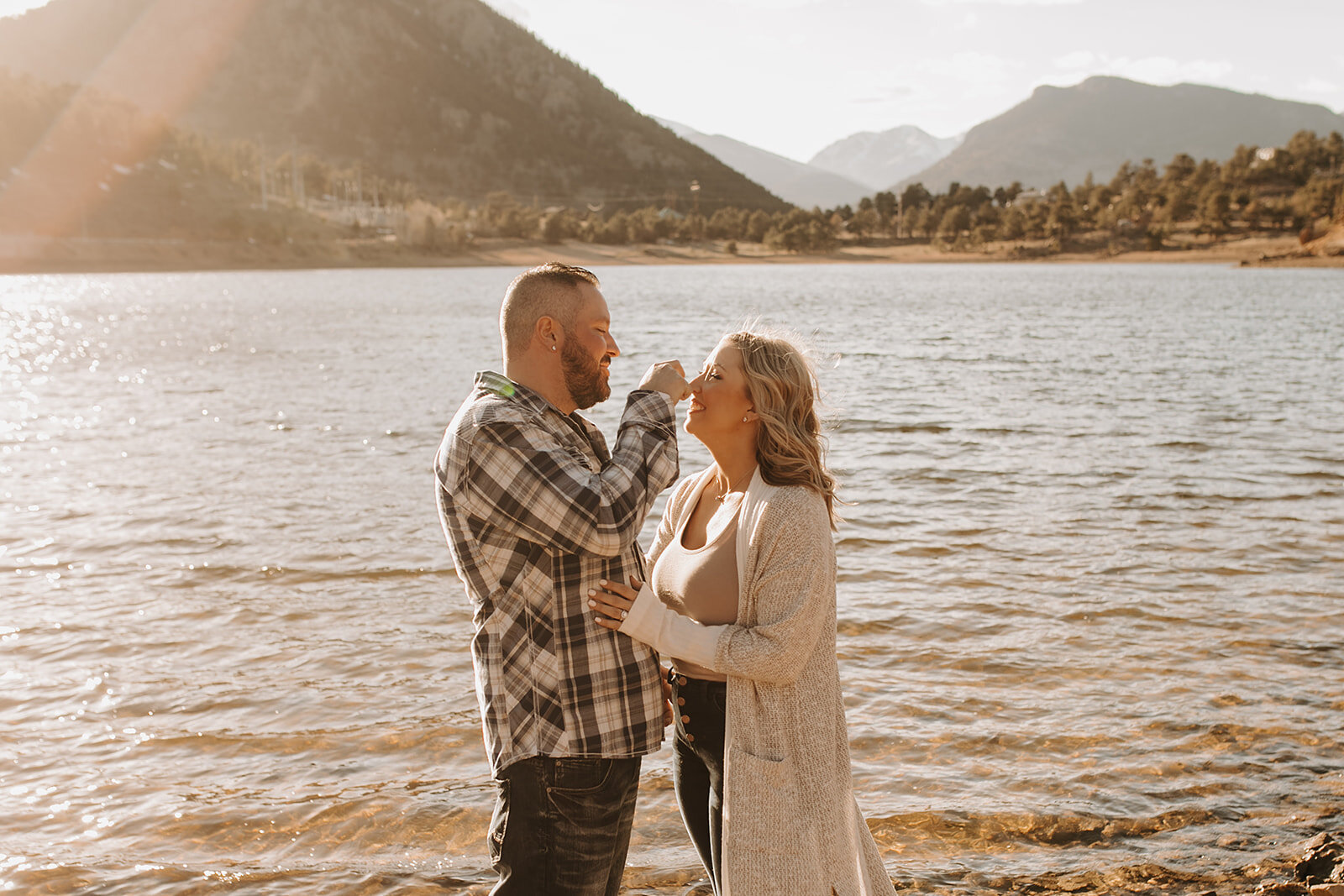  Estes Park Engagement Session. Estes Park CO. Mary’s Lake Engagement Session. Marys Lake Lodge in Estes Park Colorado. Colorado adventurous engagement session. Sunset engagement session in Rocky Mountain National Park. Rocky Mountain engagement phot