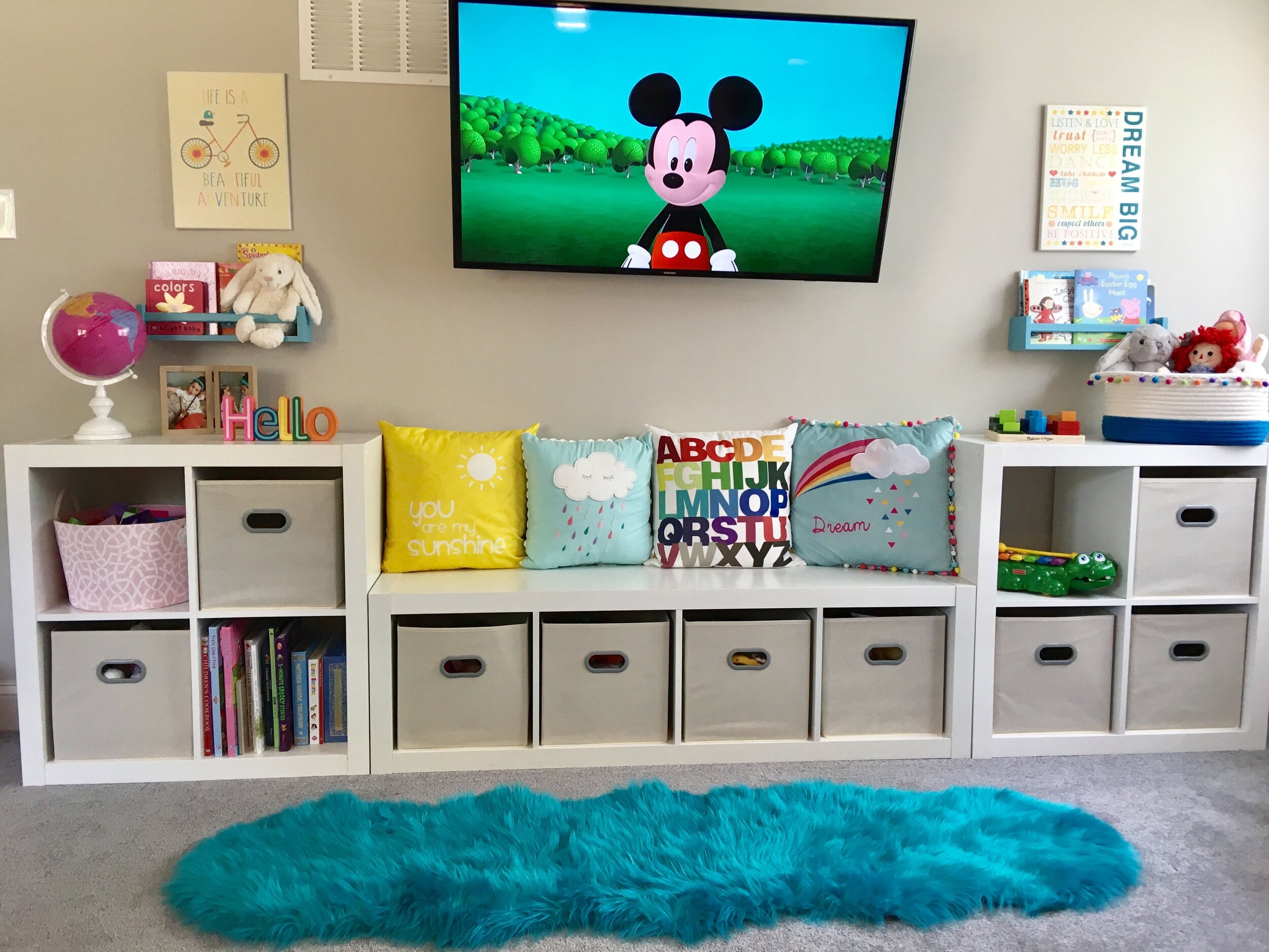 Organizing Children's Toys In Living Room