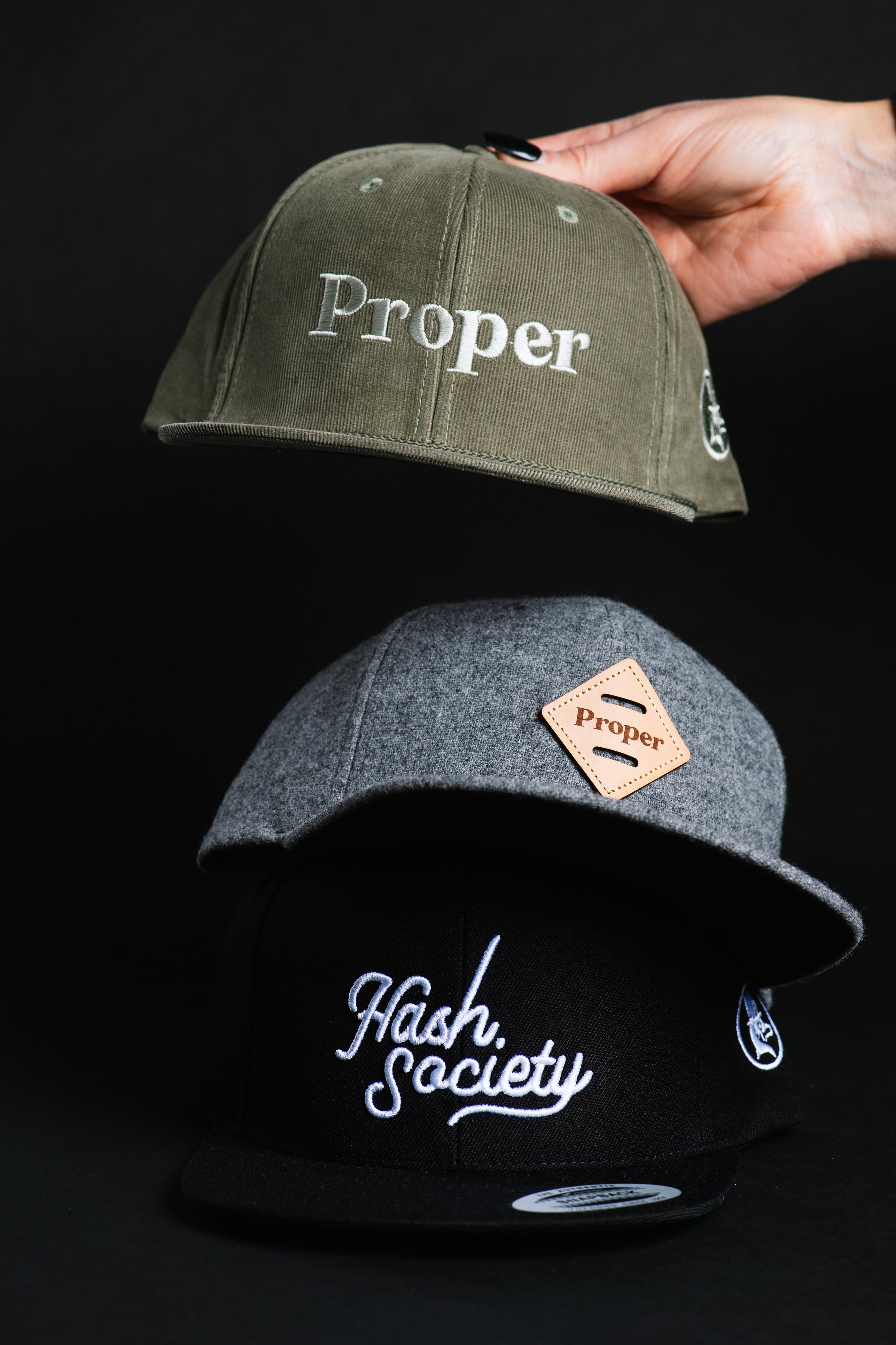 Merch Winter 2023-3-2.jpg