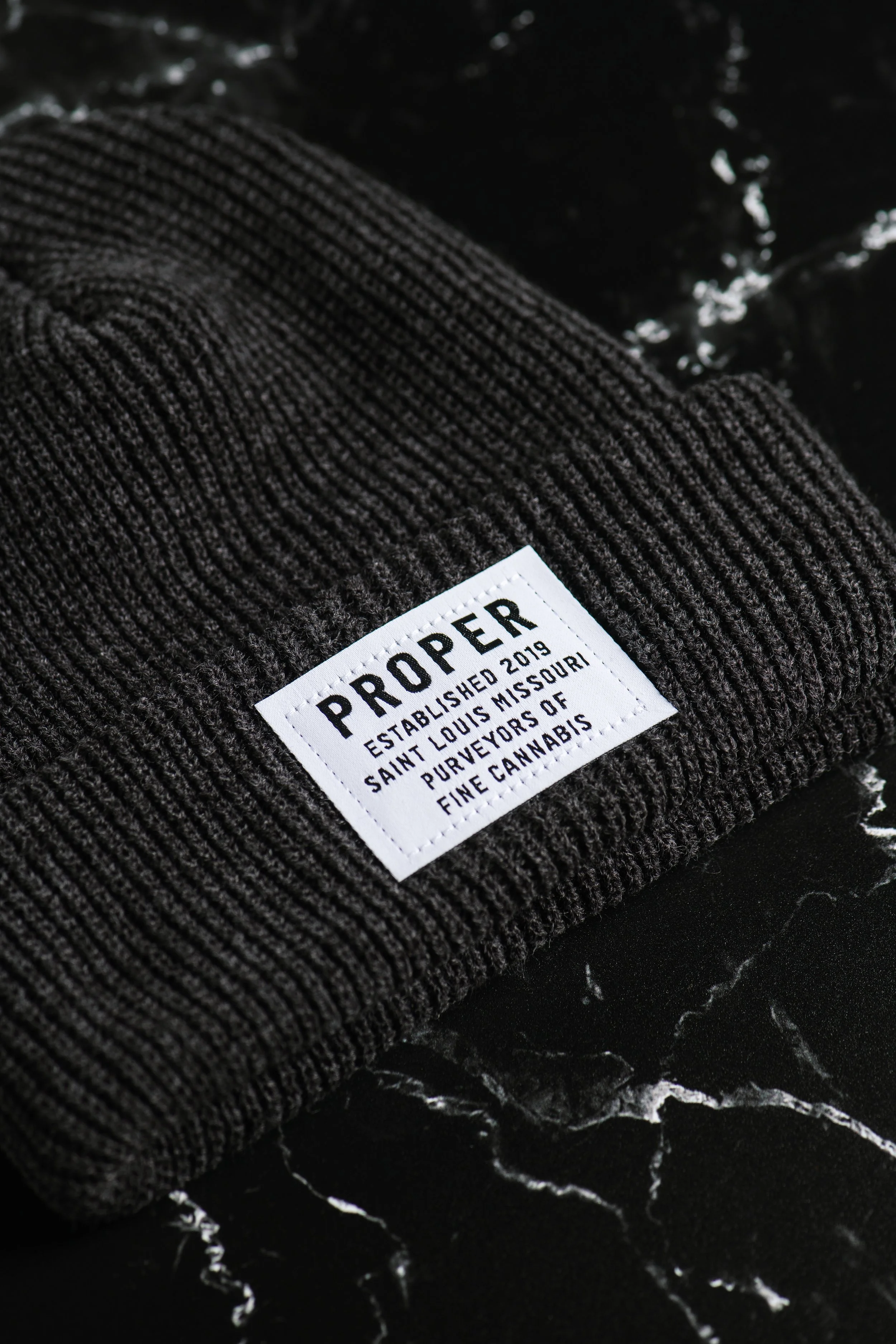 Merch Winter 2023-6.jpg