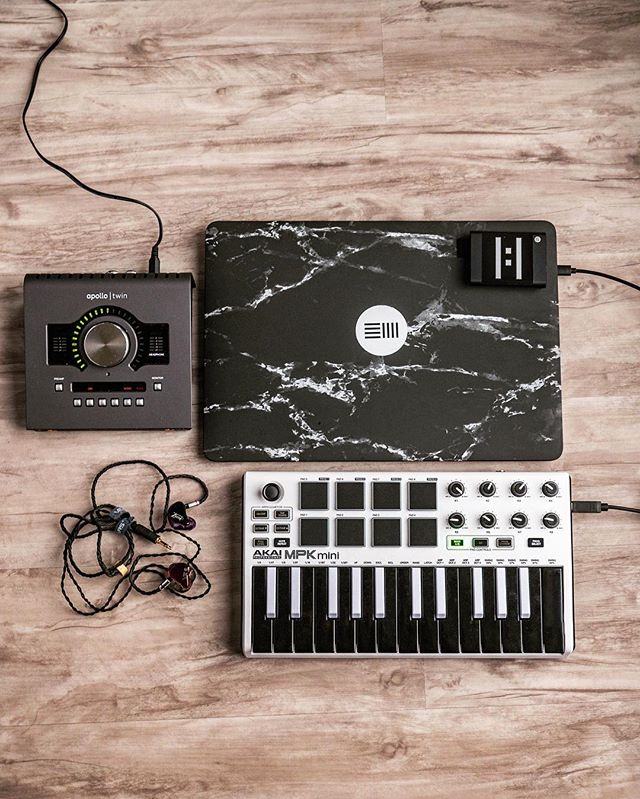 My mobile setup right now. What’s yours?
—
Apple MacBook Pro late 2018
Samsung T5 1TB Drive
Universal Audio Apollo Twin Mkii Quad
AKAI MPK Mini Limited edition
Vision Ears VE8 with Brise Audio Cable