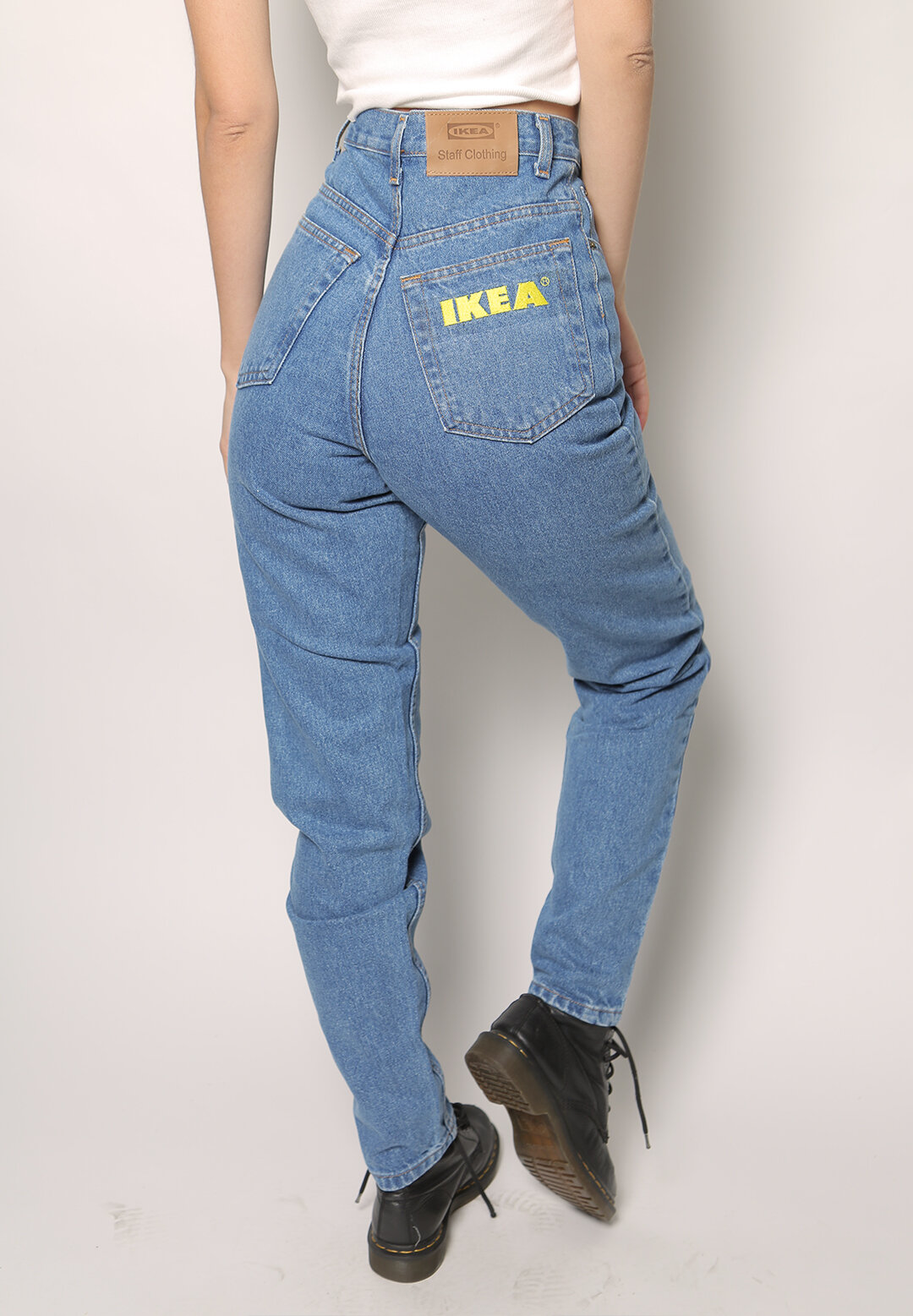 Mew Mew sammen elektropositive deadstock ikea 98's staff jeans — reworked vintage clothing and much more!