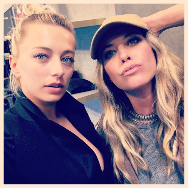 When it's hot outside and hot friends come visit you at work. @carolinevreeland #toohot #fuego #wtf #fml 🔥❤️😘