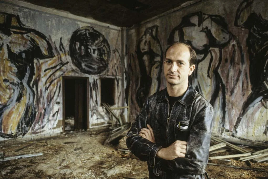 Andreas Sterzing, Luis Frangella Murals at the Pier, 1983. Courtesy of the artist and Hunter College Art Galleries, New York. 