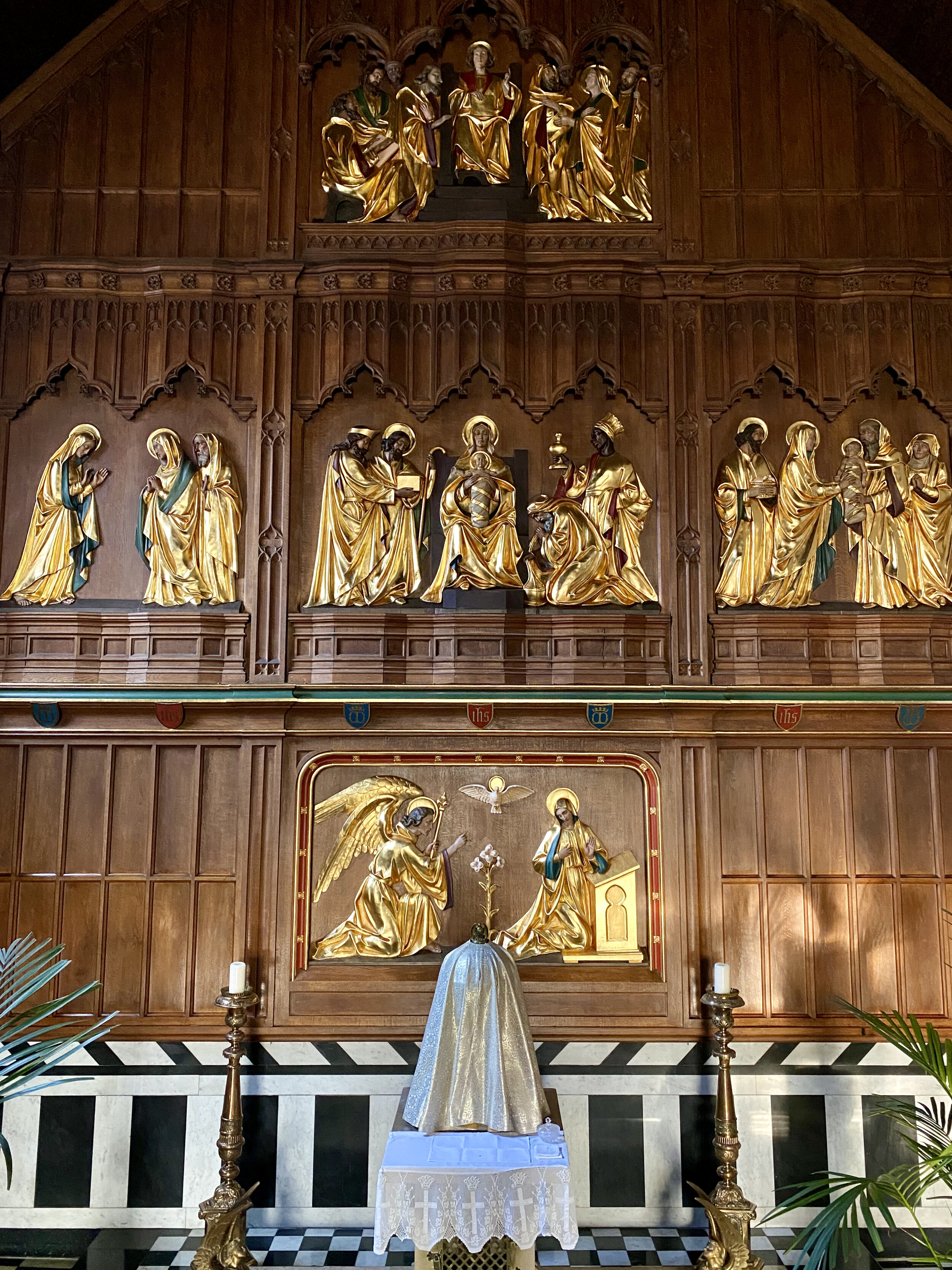 Reredos