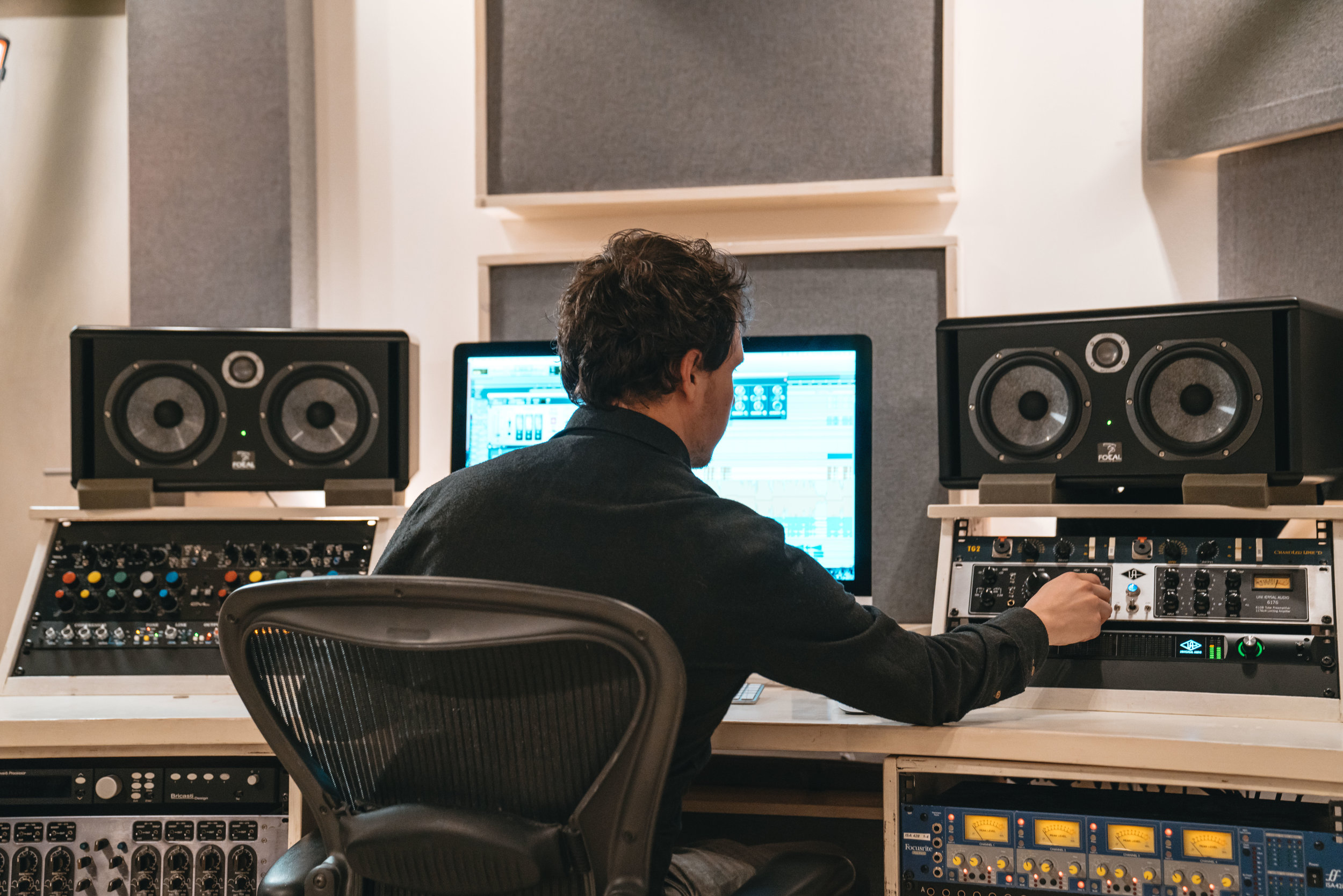 StudioA-165.jpg