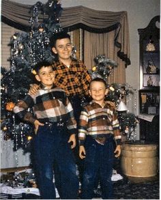 A VERY COUNTRY CHRISTMAS