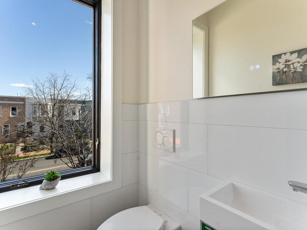 1530 3rd St NW-032-027-Interior-MLS_Size.jpg