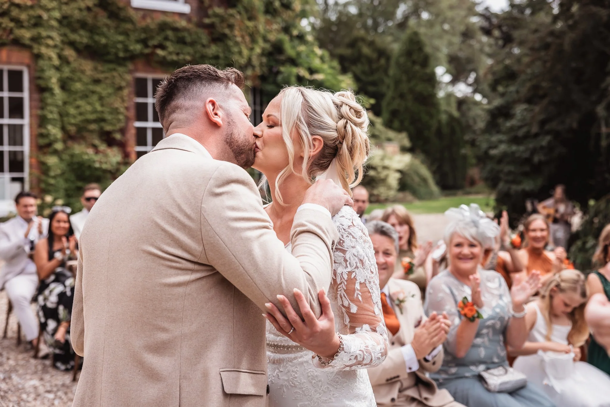 rustic wedding photographer lincolnshire  barn wedding photography lincolnshire  countryside wedding photography lincolnshire