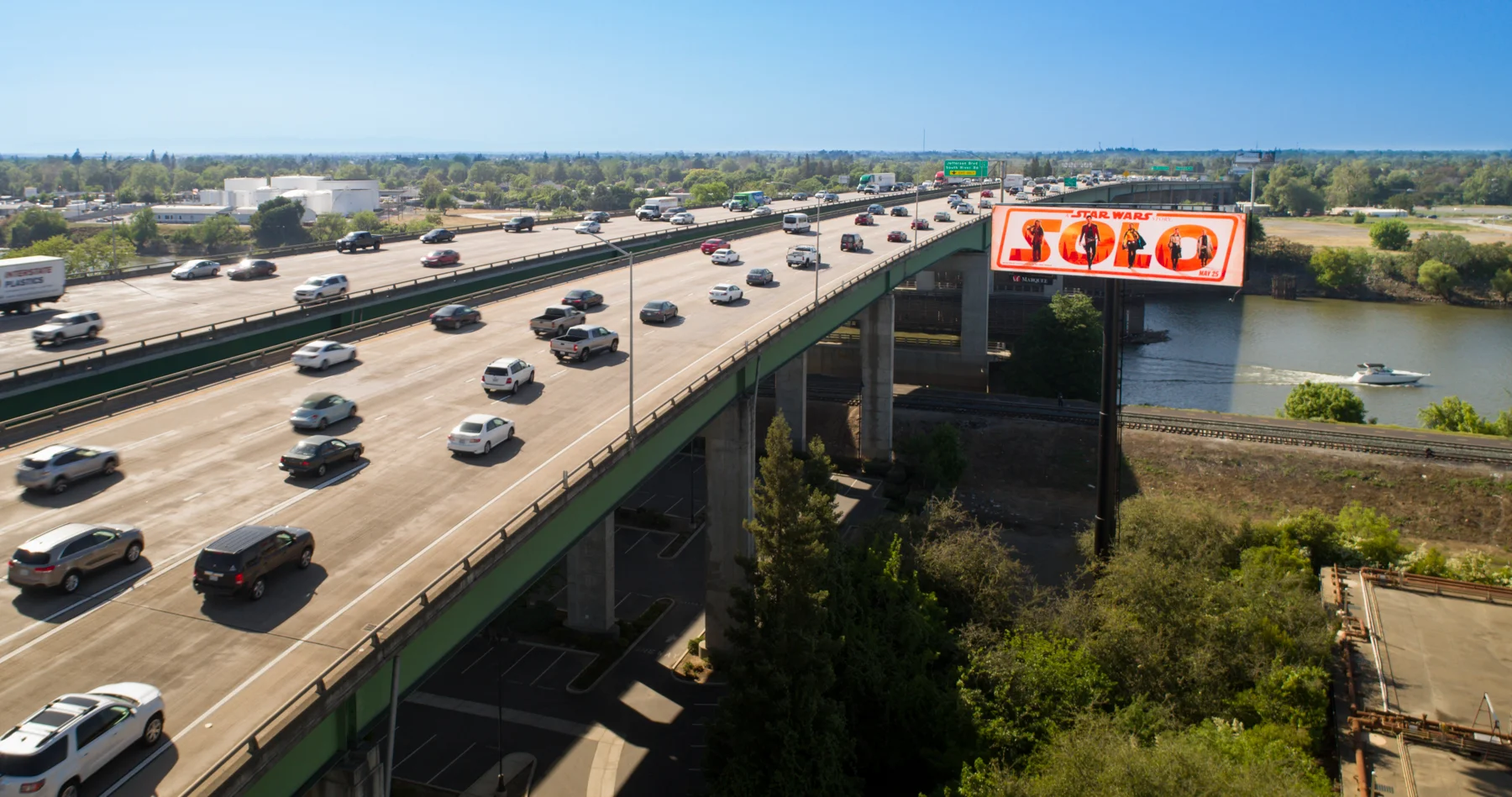 Hwy 50 at 3rd St - 1015/1016
