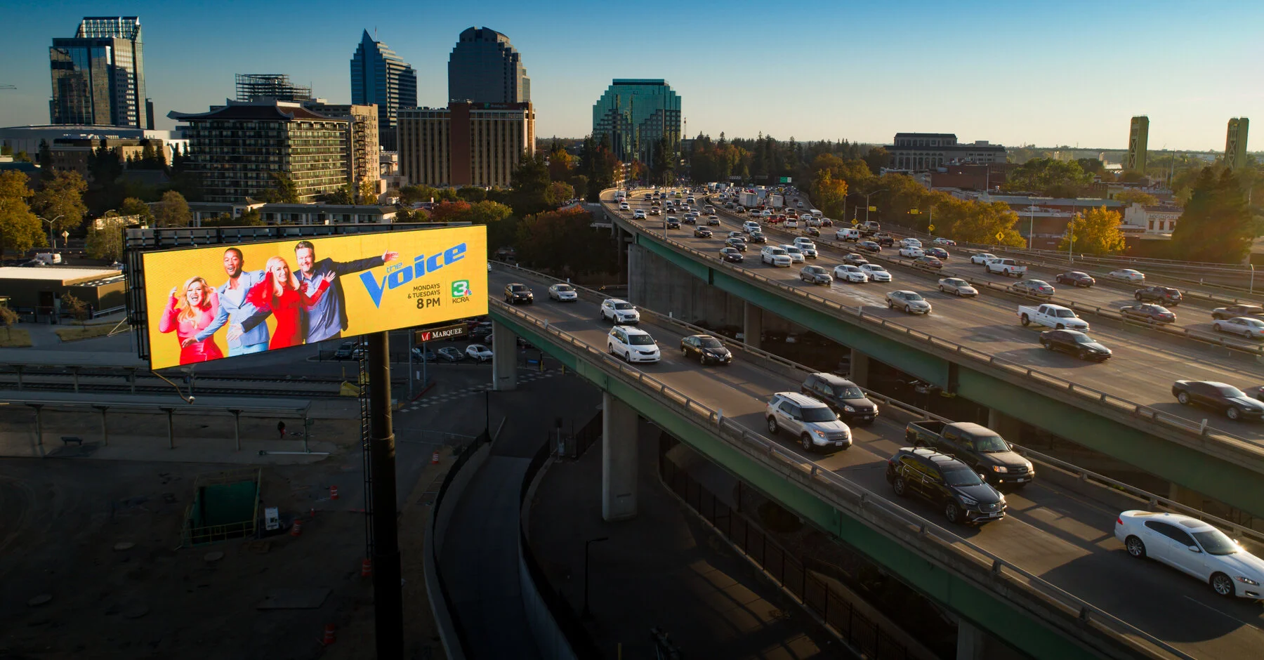 1013/1014 I-5 & I STREET