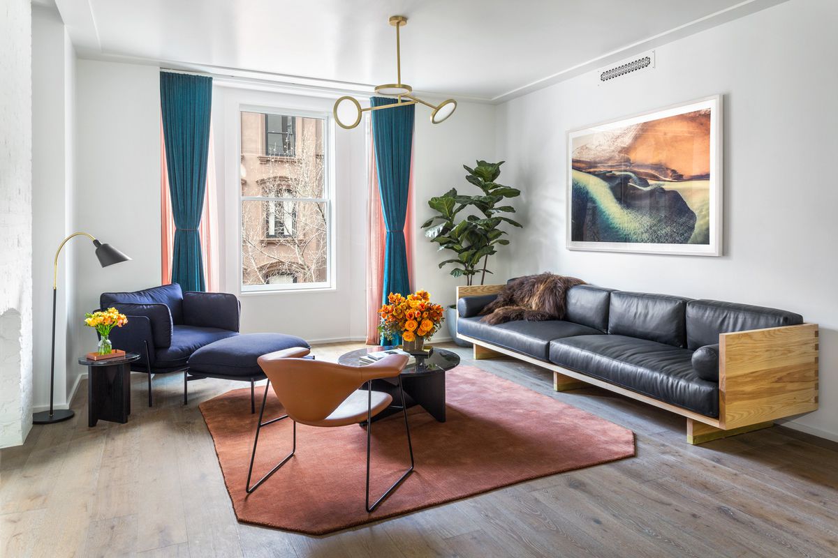 Chic Apartment.jpg