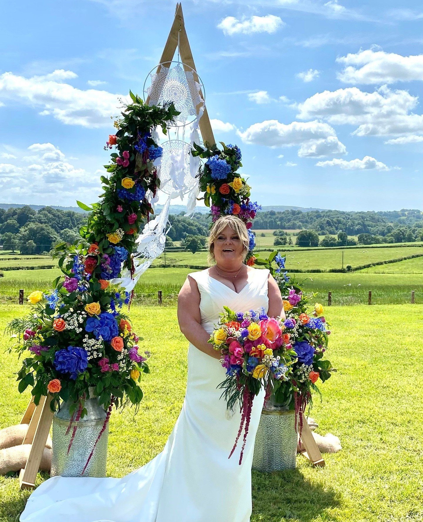Not long to go now until outside weddings are back on the agenda.⁠
Some of our favourite outside venues ...⁠
⁠
#summerweddings #outdoorweddings #ribblevalleyweddings #lancashireweddingflorist #flowerswithpassion