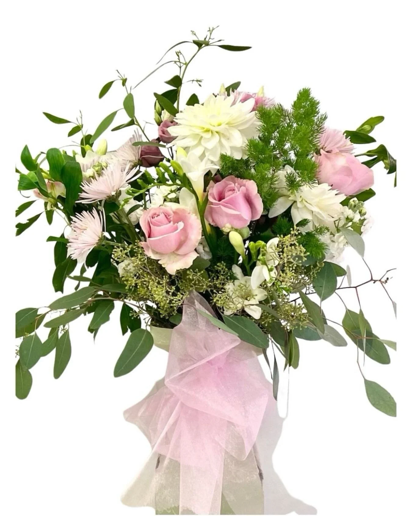 Mother&rsquo;s Day is just two weeks away. I&rsquo;m missing flowers so much that I&rsquo;m returning to creating stunning bouquets to treat those amazing Mums in your life. As well as delivering around the Heald Green  area I will also travel back t