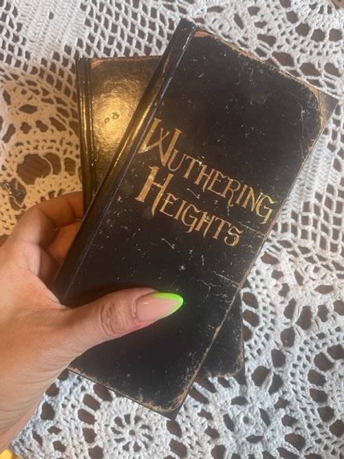 WutheringHeightsPaletteCover.jpg