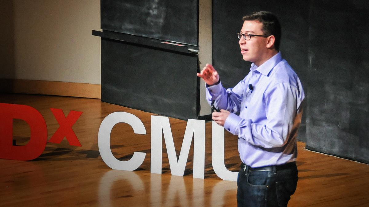 Luis von Ahn speaks at TEDx. | Image: TED