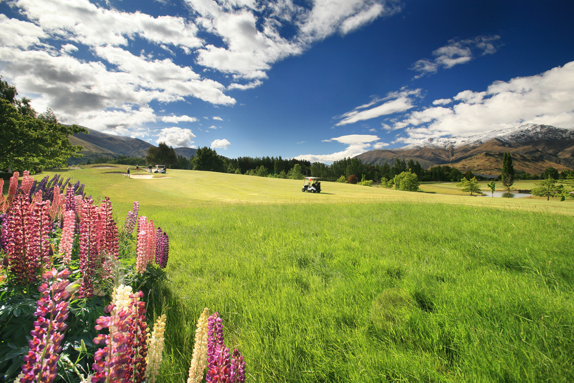 Peak Golf Queenstown | Based in Queenstown, Servicing New Zealand | Queenstown Golf Tours | New Zealand Golf Tour | Golf Tours New Zealand | Queenstown Golf Packages | New Zealand Golf Trip