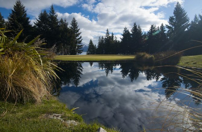 Peak Golf Queenstown | Based in Queenstown, Servicing New Zealand | Queenstown Golf Tours | New Zealand Golf Tour | Golf Tours New Zealand | Queenstown Golf Packages | New Zealand Golf Trip 