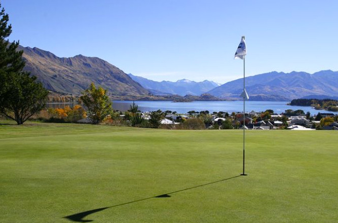 Peak Golf Queenstown | Based in Queenstown, Servicing New Zealand | Queenstown Golf Tours | New Zealand Golf Tour | Golf Tours New Zealand | Queenstown Golf Packages | New Zealand Golf Trip 