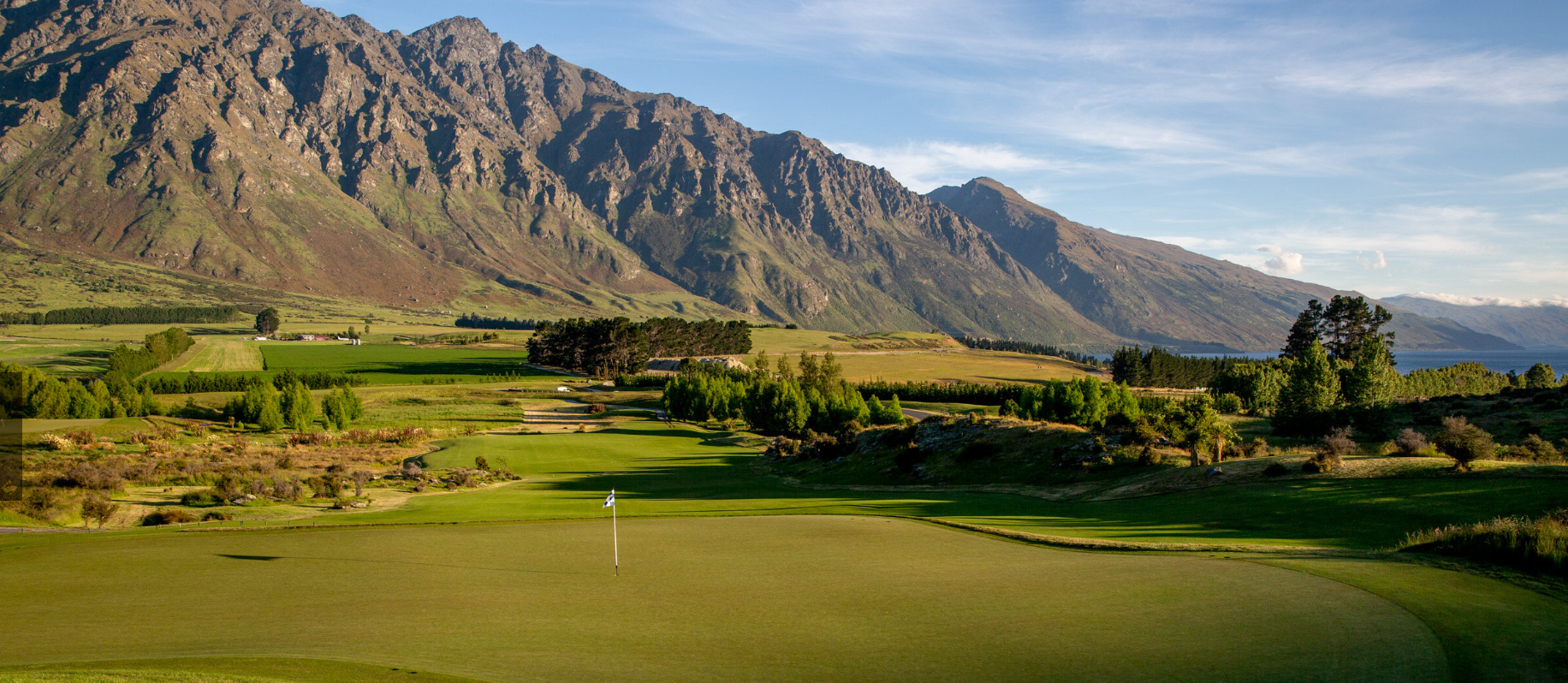 Peak Golf Queenstown | Based in Queenstown, Servicing New Zealand | Queenstown Golf Tours | New Zealand Golf Tour | Golf Tours New Zealand | Queenstown Golf Packages | New Zealand Golf Trip 