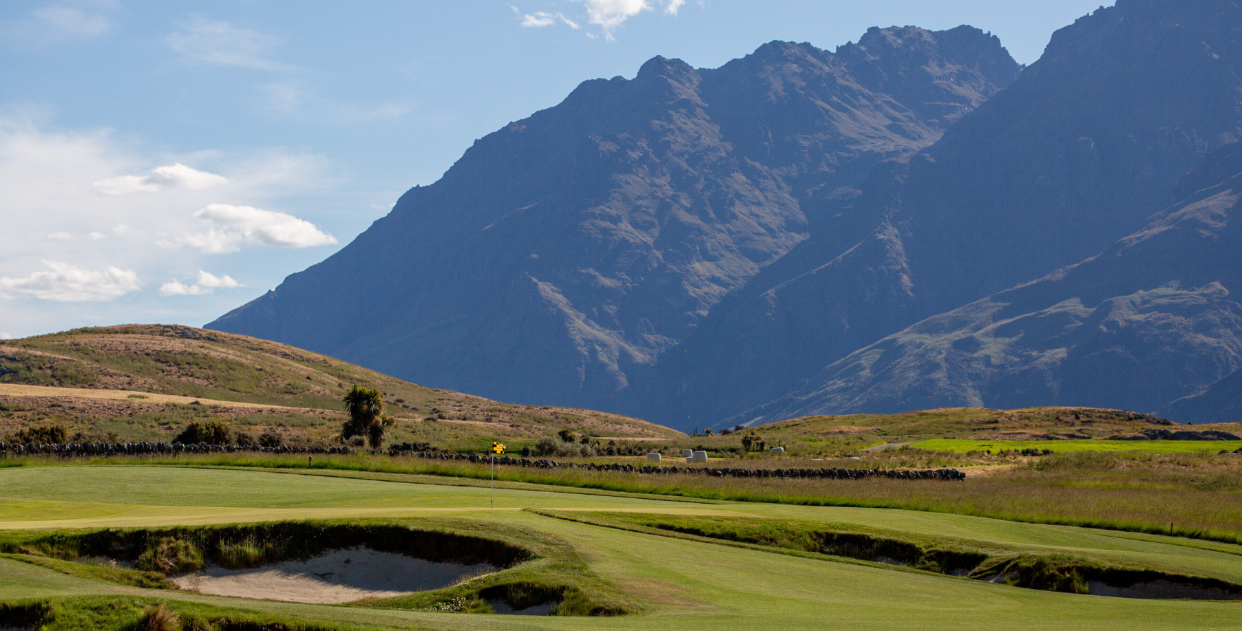 Peak Golf Queenstown | Based in Queenstown, Servicing New Zealand | Queenstown Golf Tours | New Zealand Golf Tour | Golf Tours New Zealand | Queenstown Golf Packages | New Zealand Golf Trip 