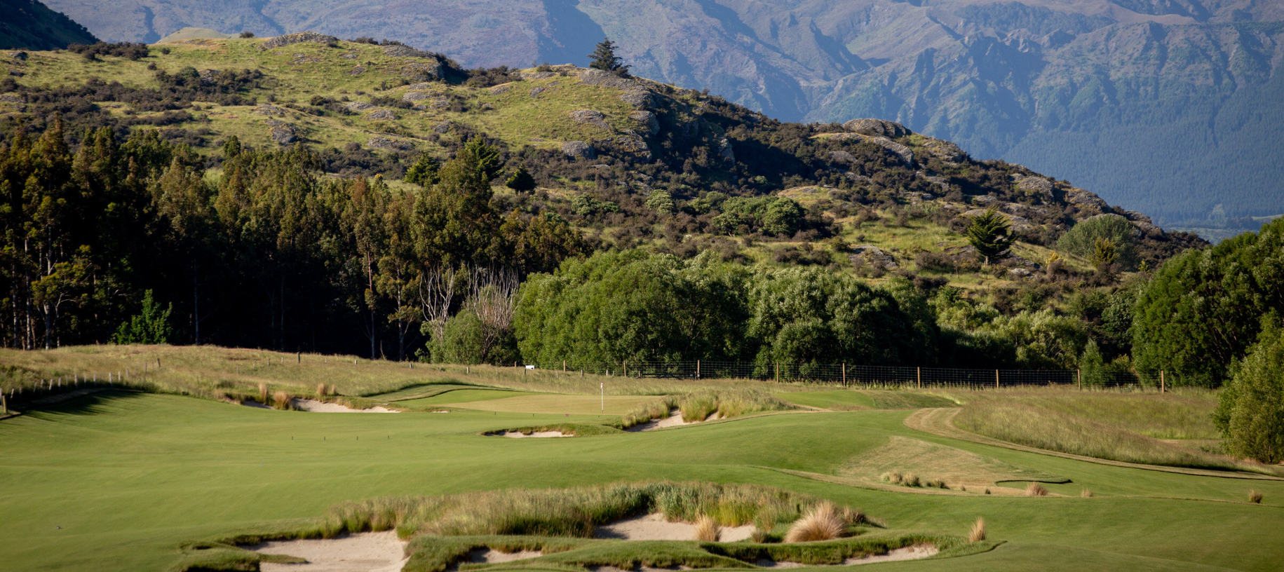 Peak Golf Queenstown | Based in Queenstown, Servicing New Zealand | Queenstown Golf Tours | New Zealand Golf Tour | Golf Tours New Zealand | Queenstown Golf Packages | New Zealand Golf Trip 