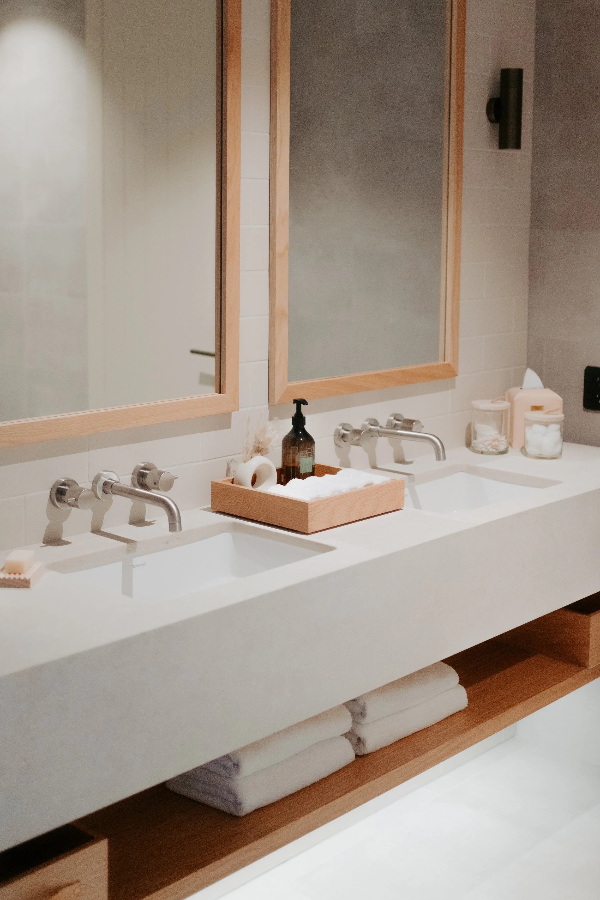 Suites Bathroom_Ricky Robinson.jpg
