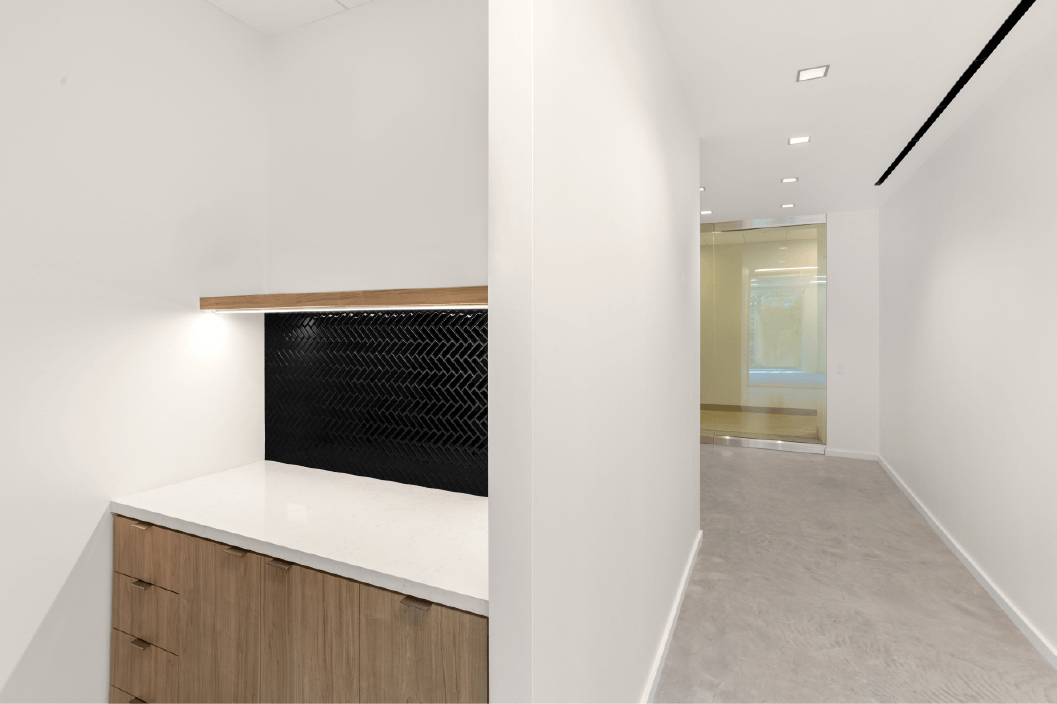 sierra-pines-suites-whitebox-corporate-interior-8.png