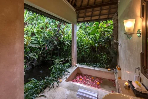 bathtub.jpeg