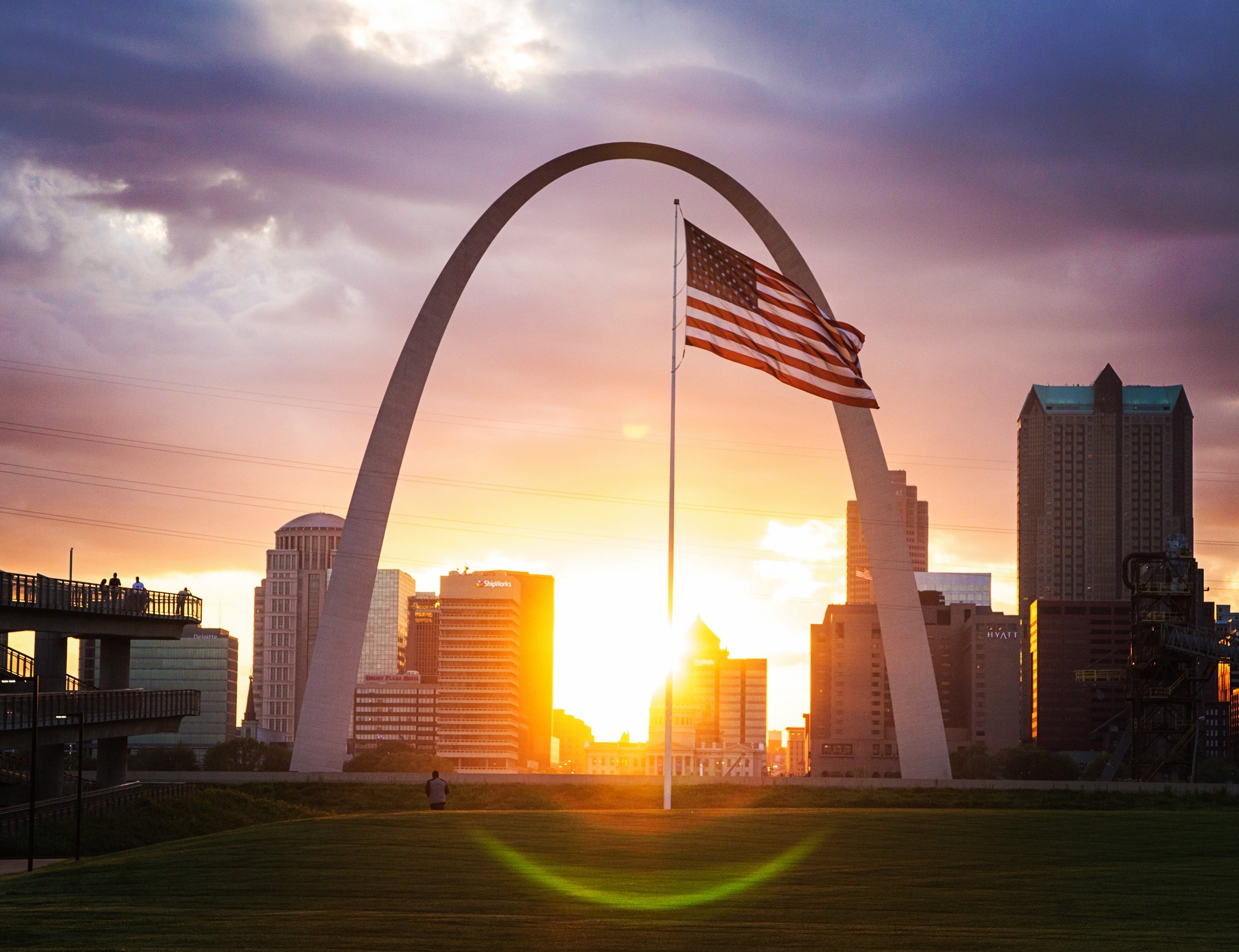 St Louis Arch Insta_final.JPG